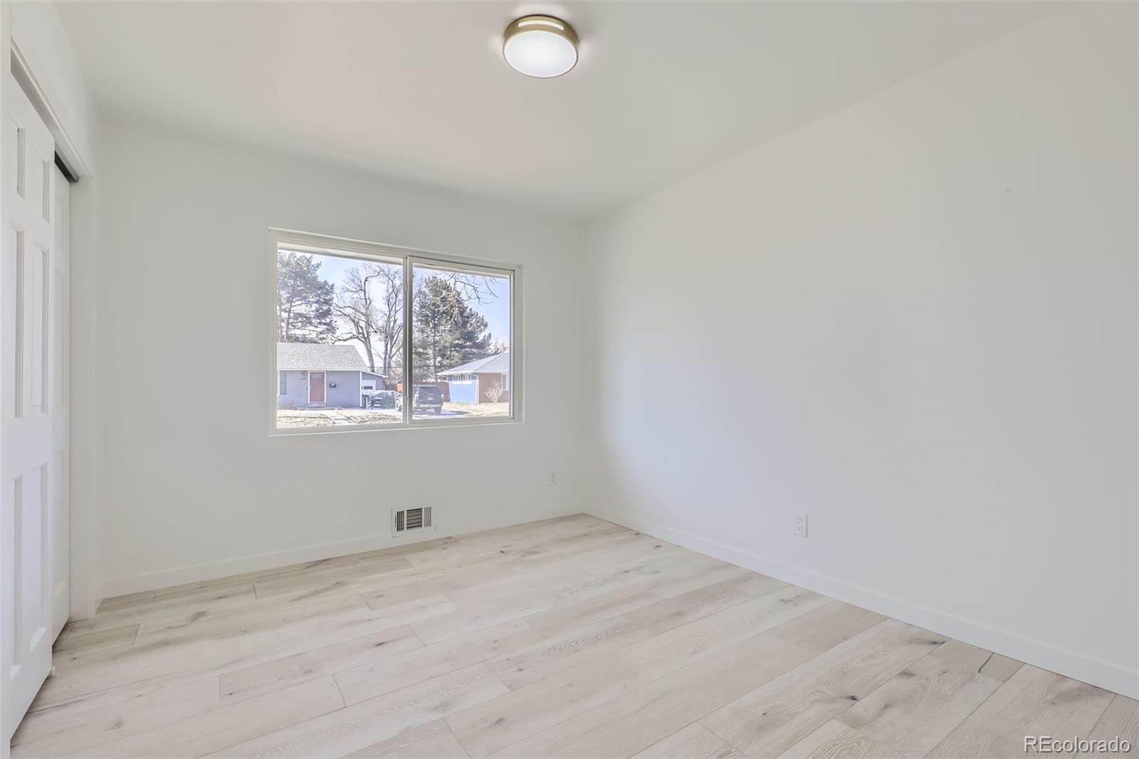 MLS Image #18 for 2582 s birch street,denver, Colorado