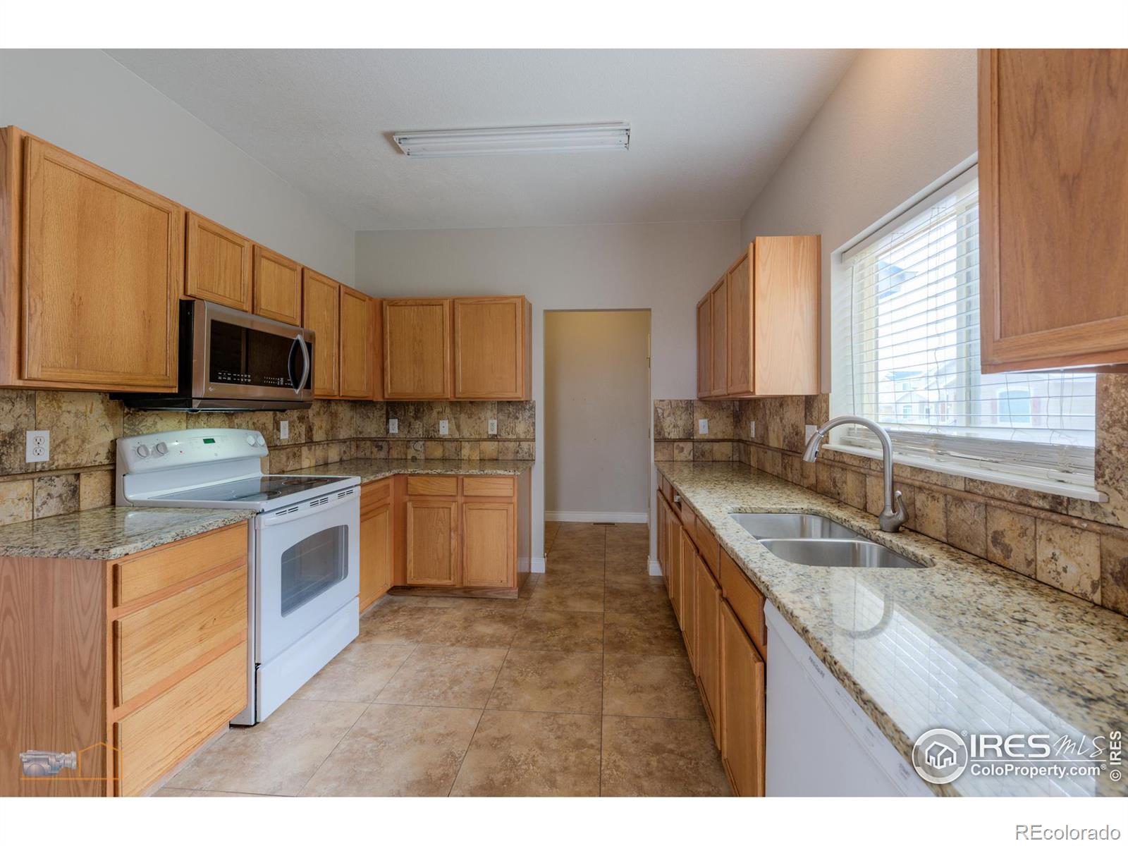 MLS Image #6 for 10117  wyandott circle,thornton, Colorado