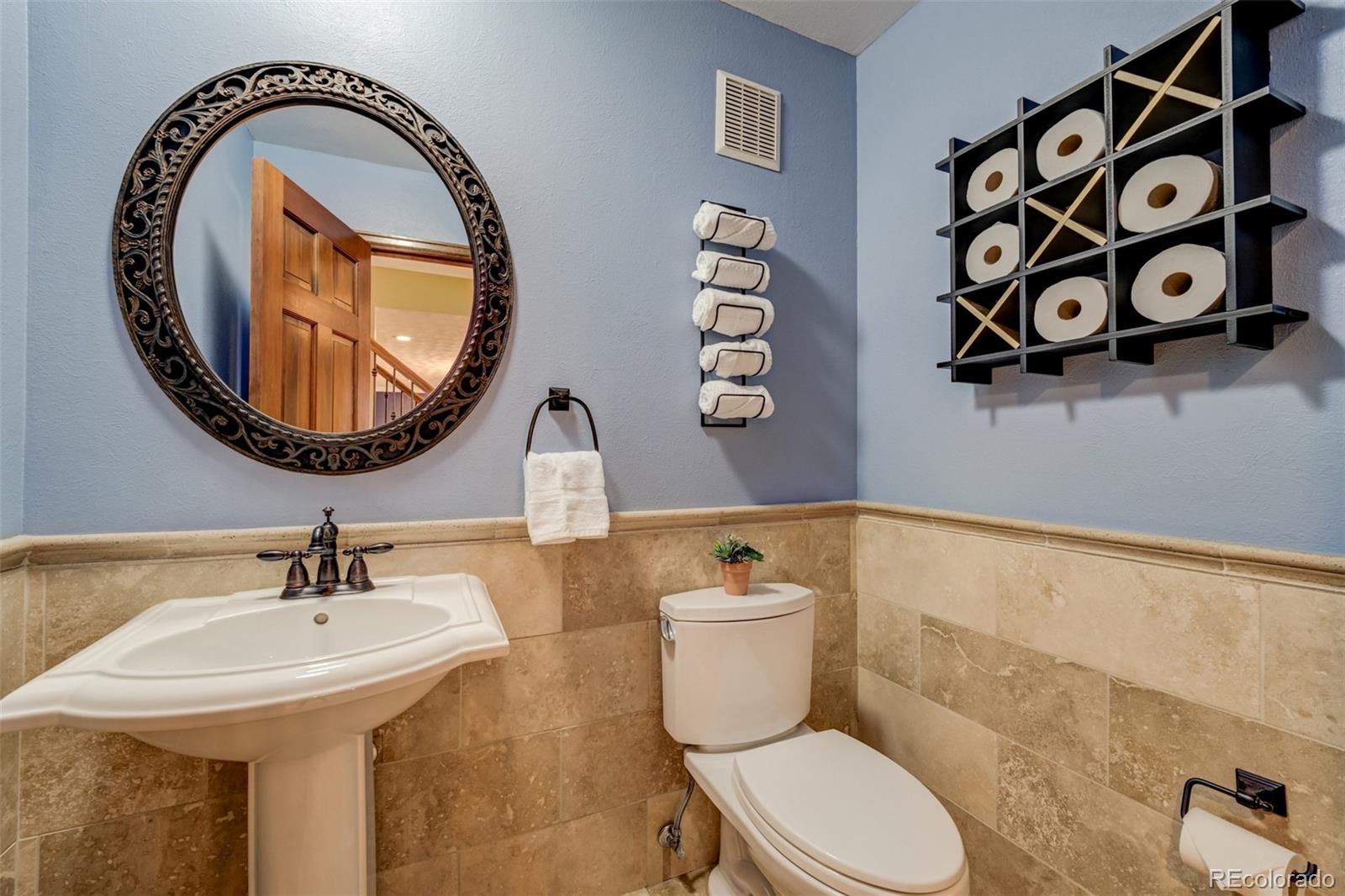 MLS Image #16 for 5666 s havana court,englewood, Colorado