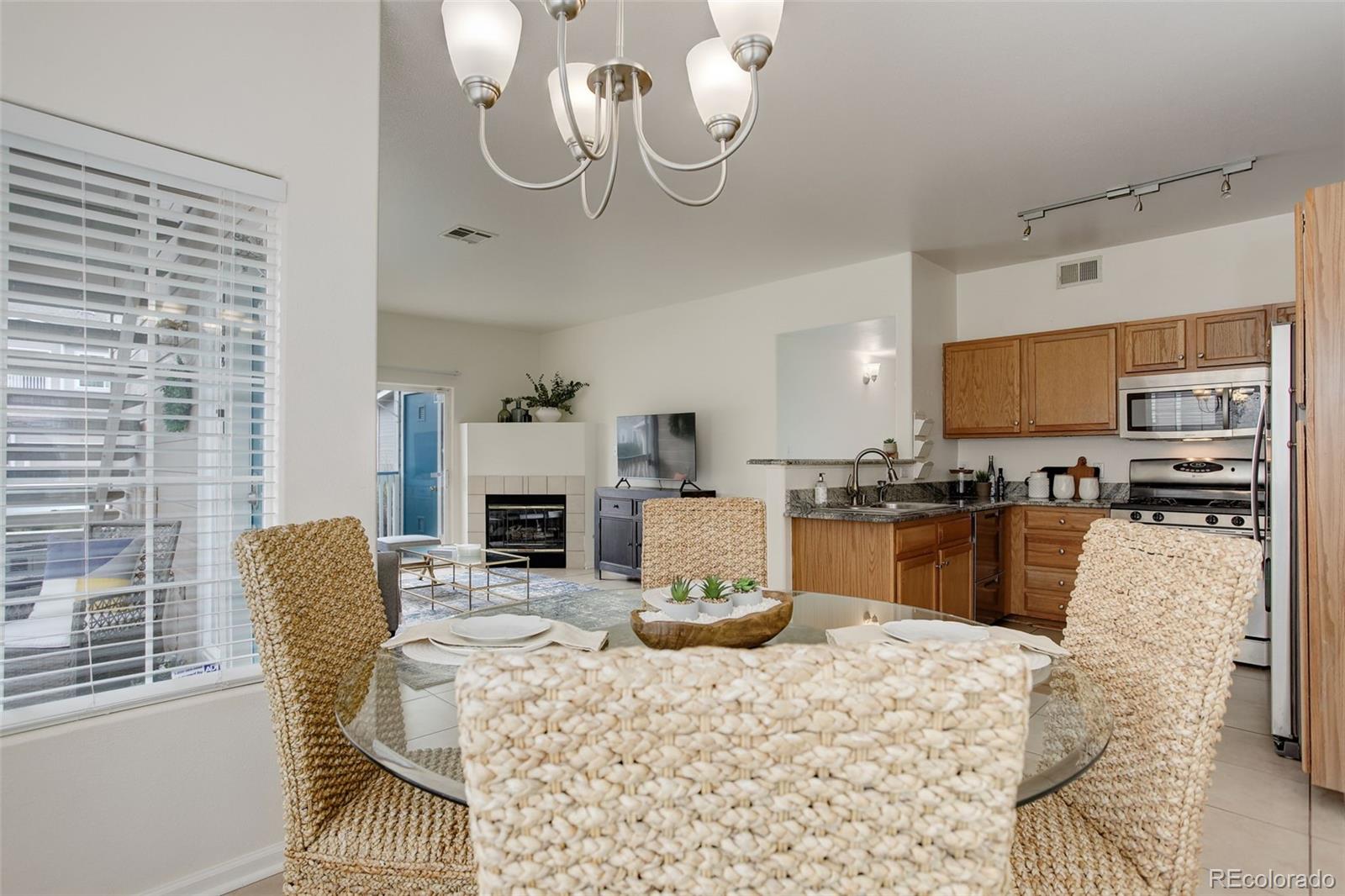 MLS Image #15 for 8415  pebble creek way,highlands ranch, Colorado
