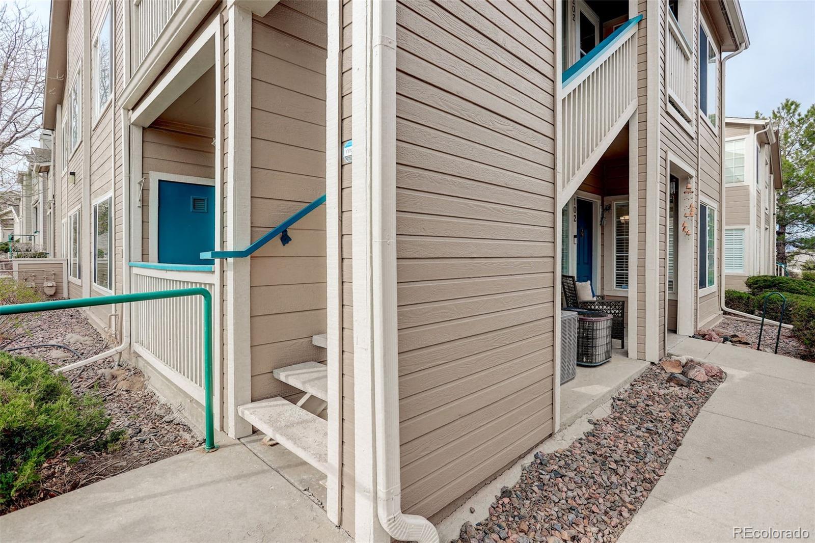 MLS Image #2 for 8415  pebble creek way,highlands ranch, Colorado