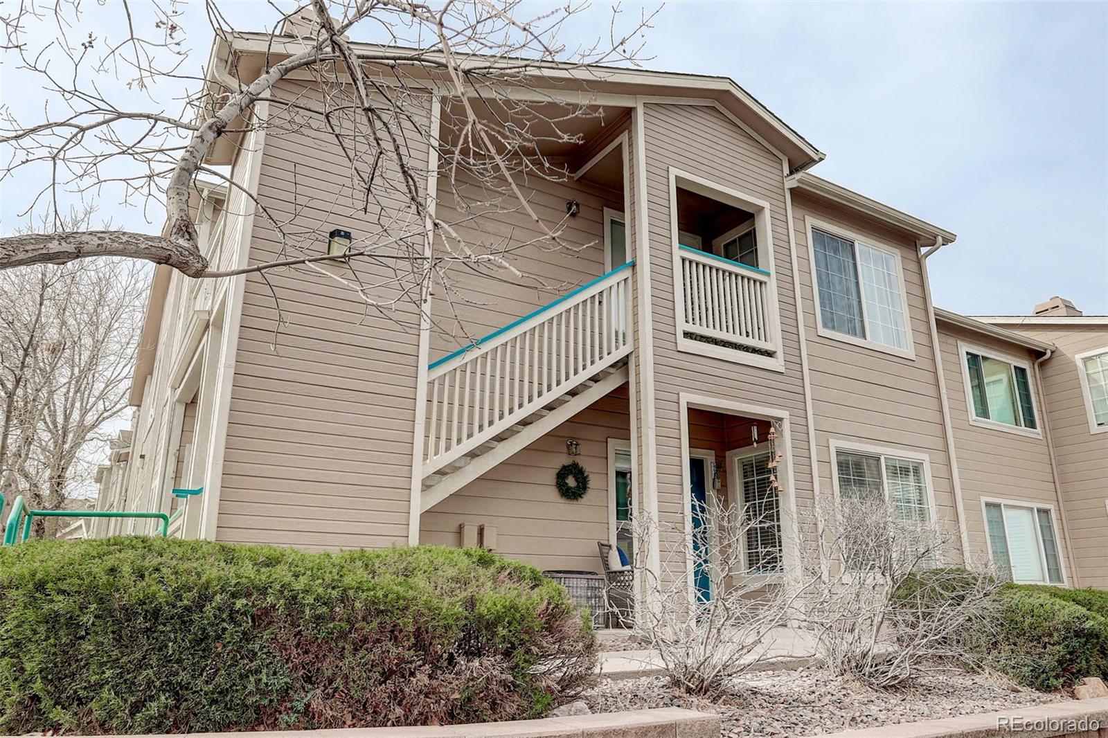 MLS Image #3 for 8415  pebble creek way,highlands ranch, Colorado