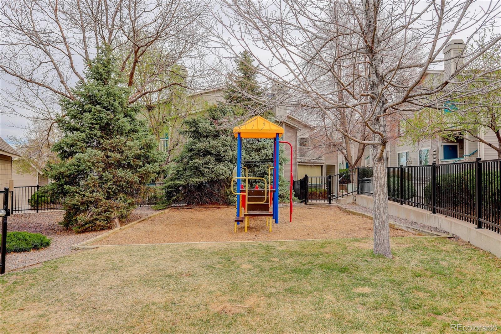 MLS Image #37 for 8415  pebble creek way,highlands ranch, Colorado