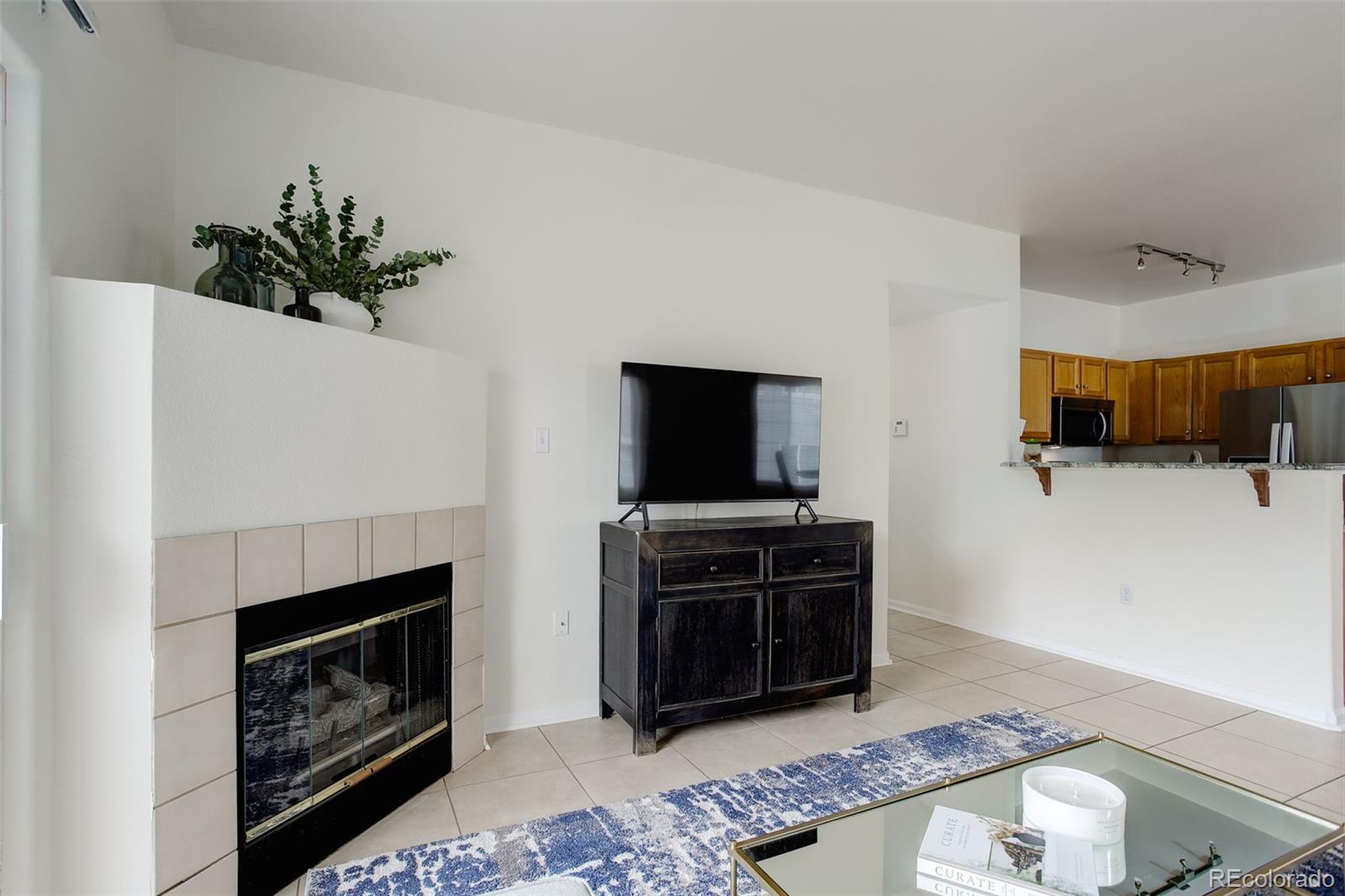 MLS Image #7 for 8415  pebble creek way,highlands ranch, Colorado