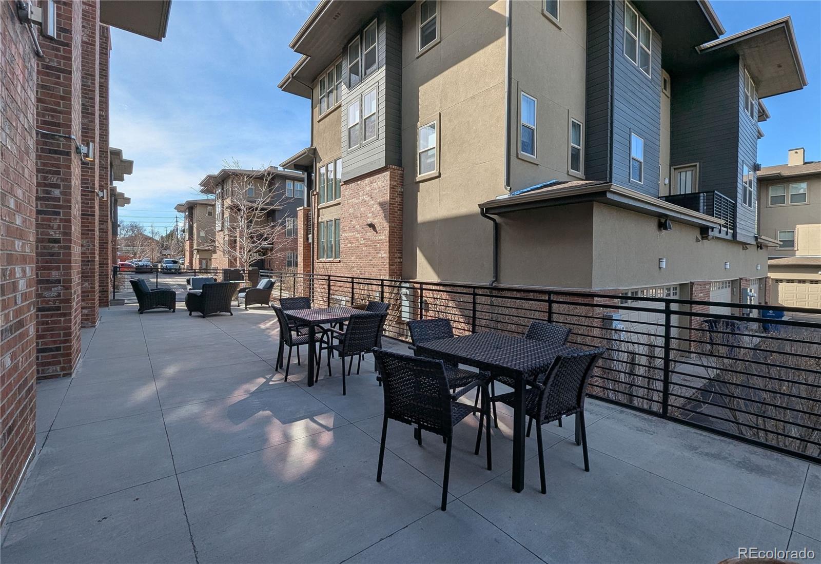 MLS Image #23 for 155 s monaco street parkway,denver, Colorado