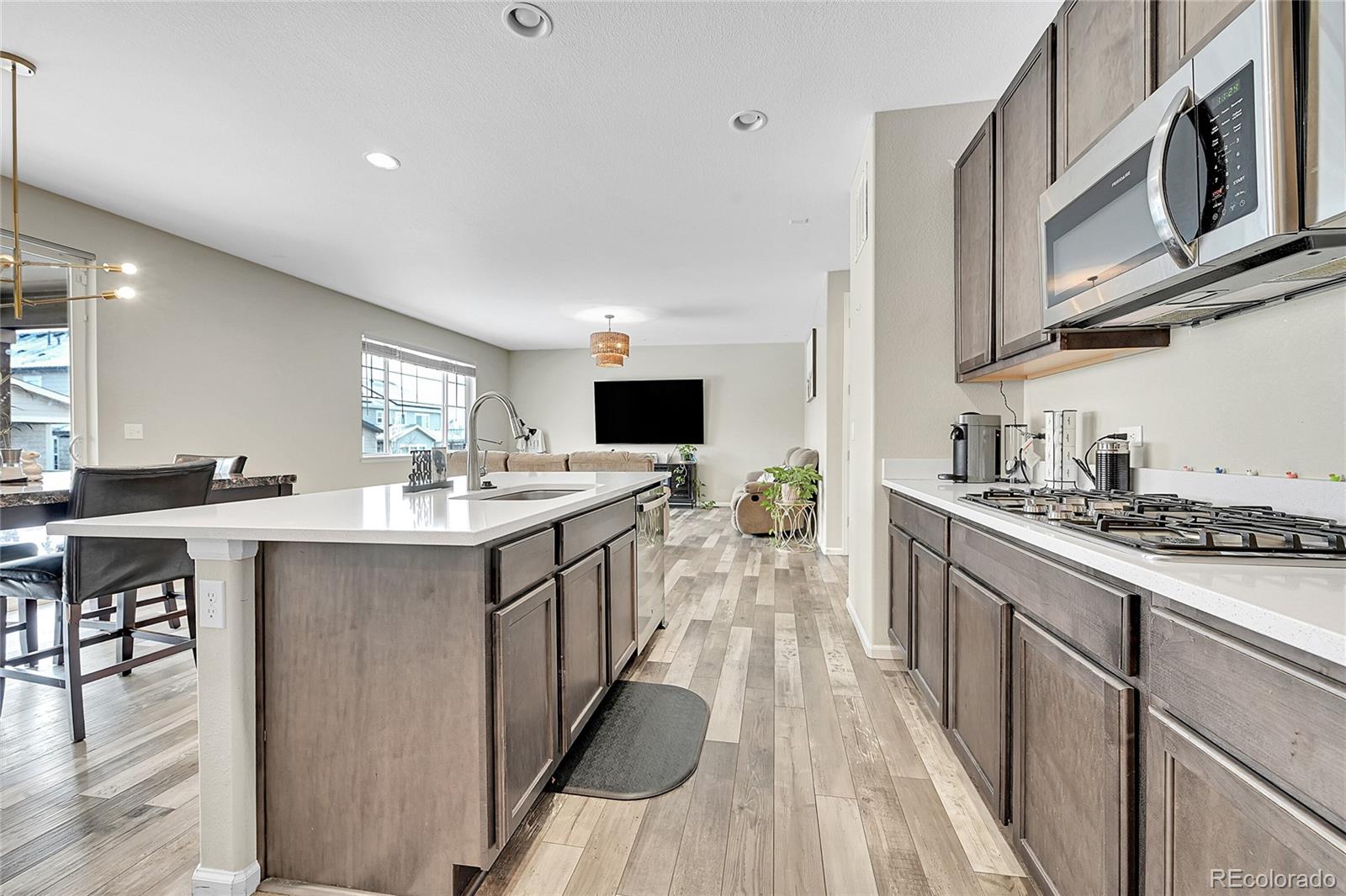 MLS Image #6 for 4733 s wenatchee circle,aurora, Colorado