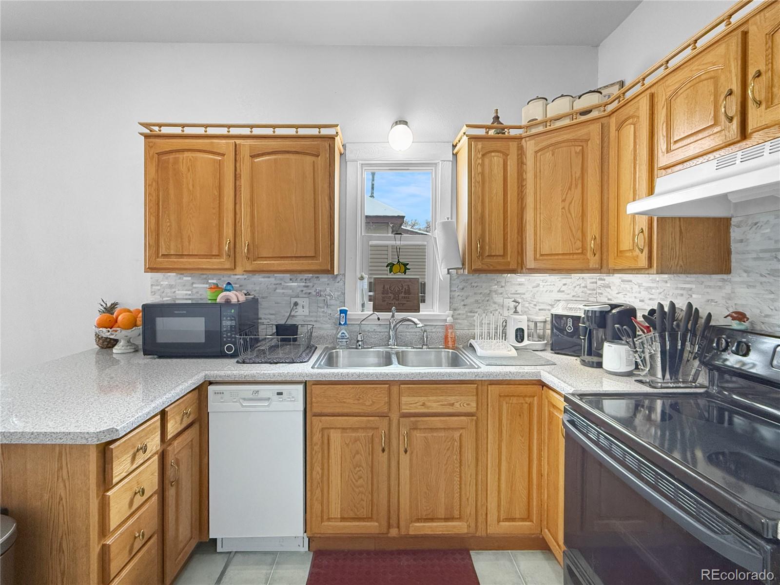 MLS Image #9 for 327 n 2nd avenue,sterling, Colorado