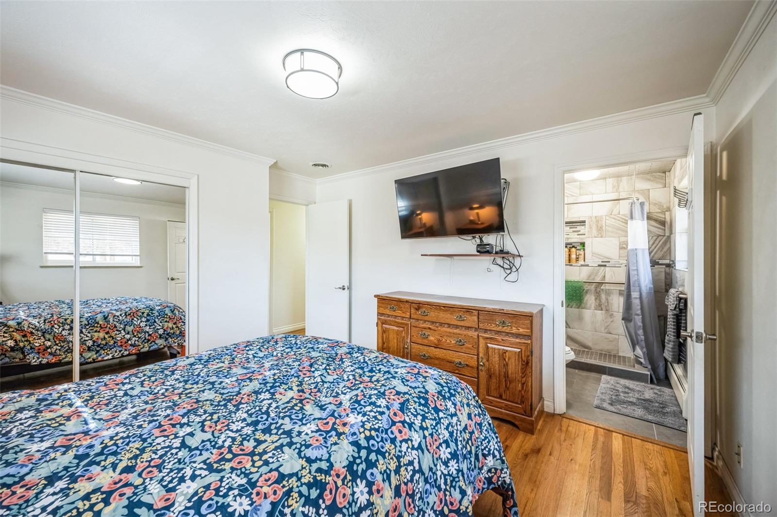 MLS Image #12 for 2694 s krameria street,denver, Colorado