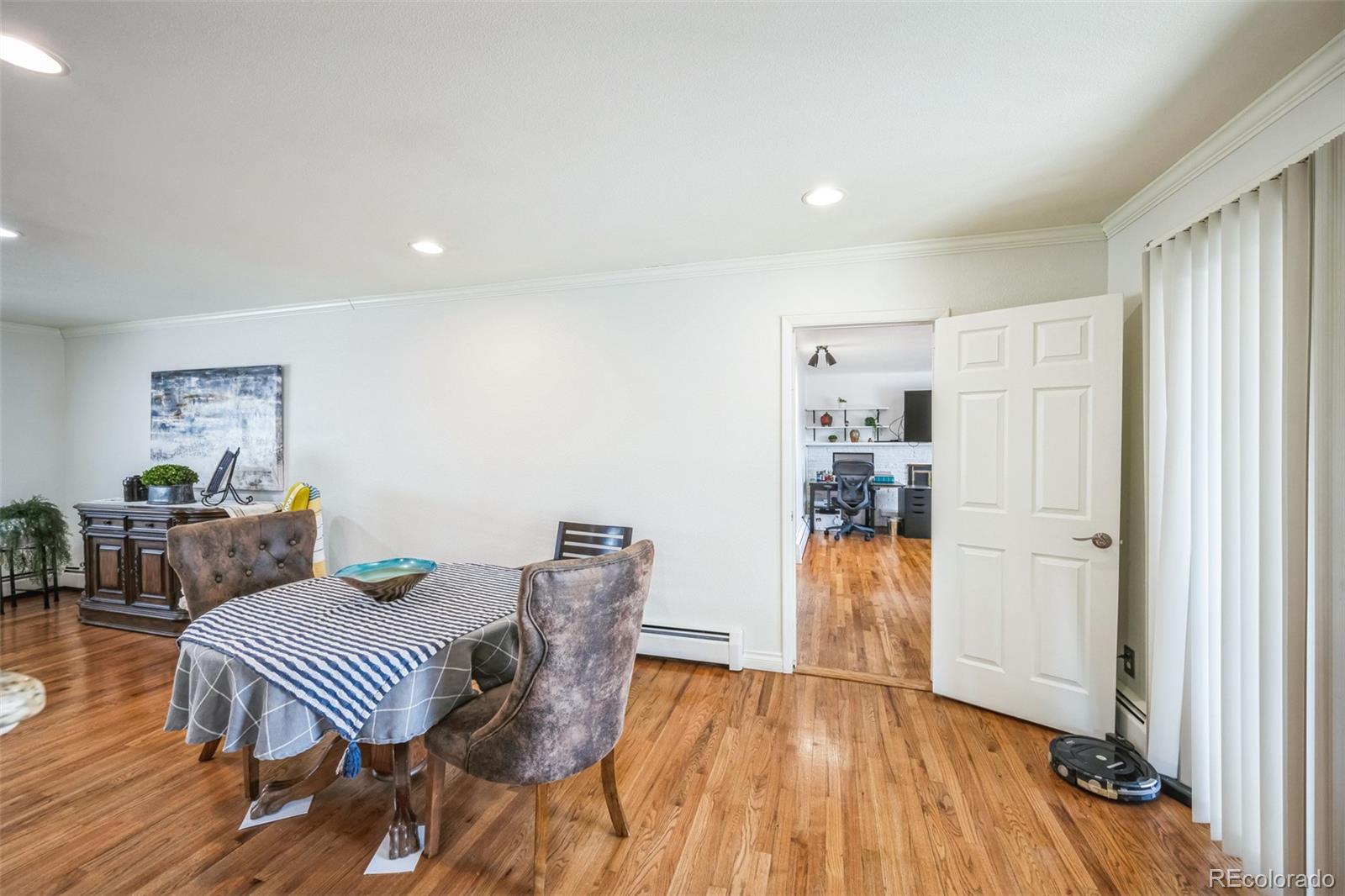 MLS Image #5 for 2694 s krameria street,denver, Colorado