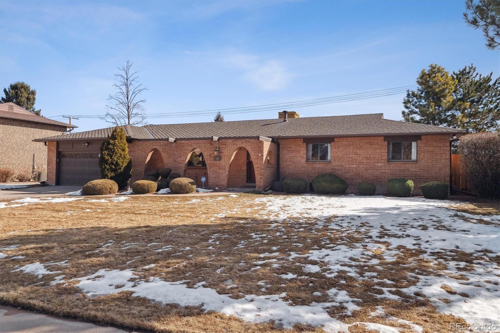 MLS Image #37 for 4192 s vrain street,denver, Colorado