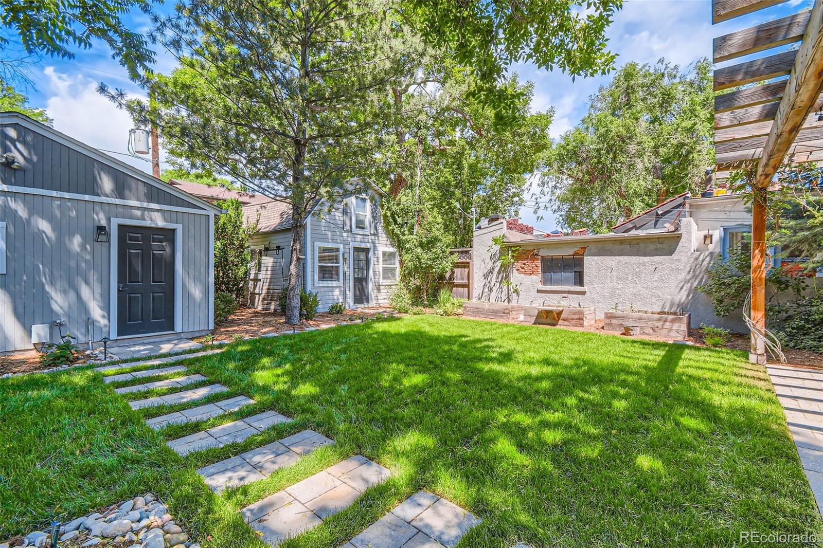 MLS Image #40 for 2215 s columbine street,denver, Colorado