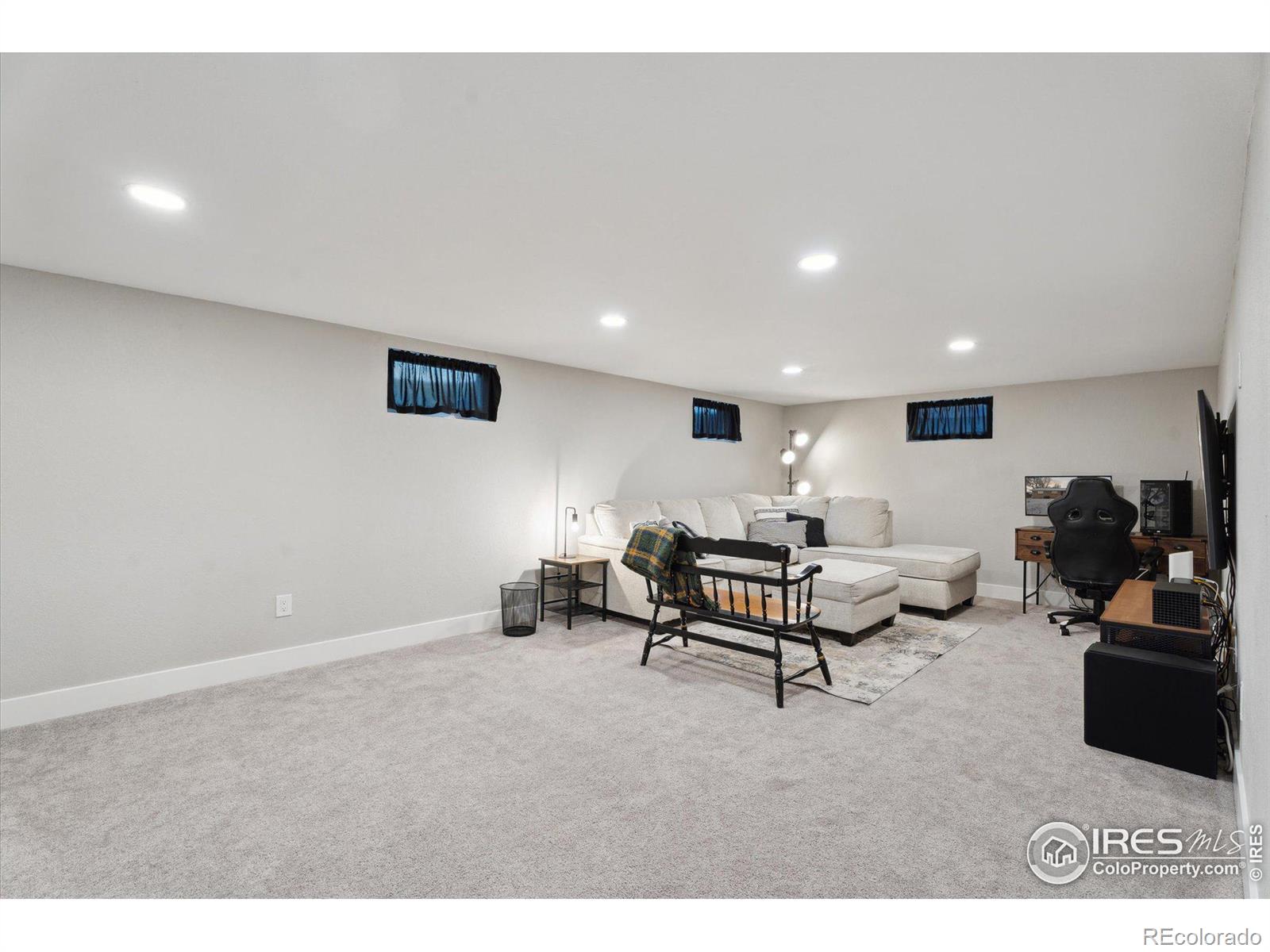 MLS Image #21 for 920 w 1st avenue,broomfield, Colorado