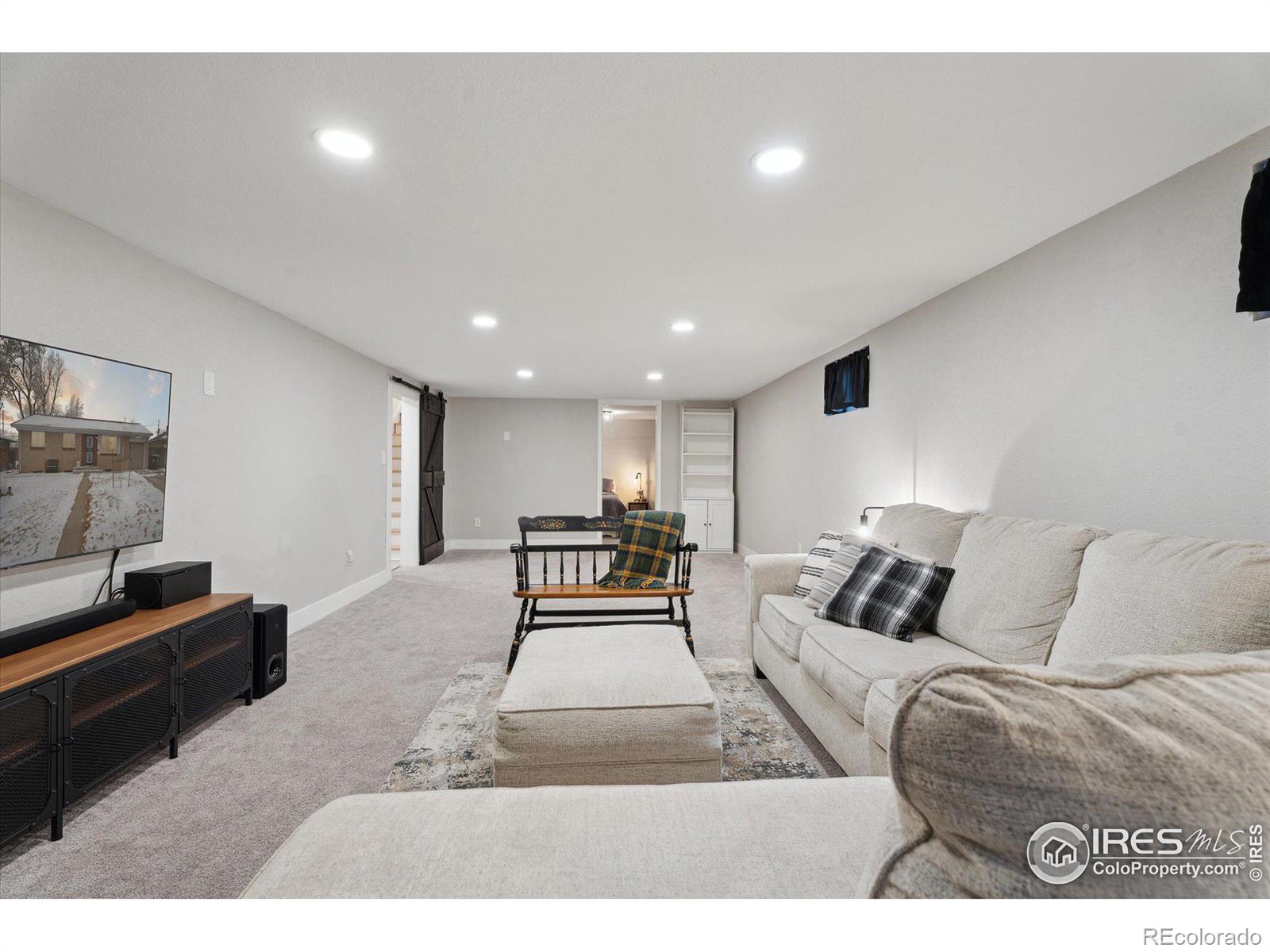 MLS Image #23 for 920 w 1st avenue,broomfield, Colorado