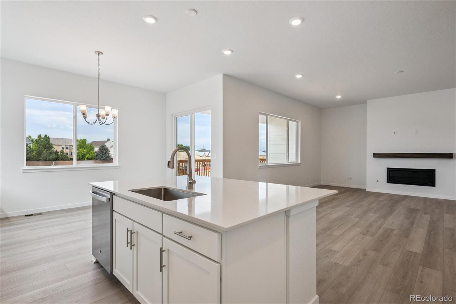 MLS Image #12 for 9197  ironwood street,highlands ranch, Colorado