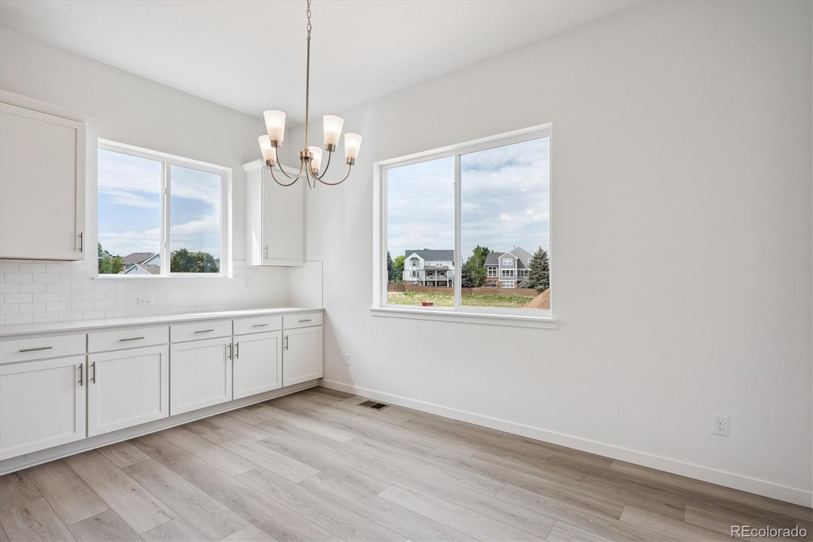 MLS Image #13 for 9197  ironwood street,highlands ranch, Colorado