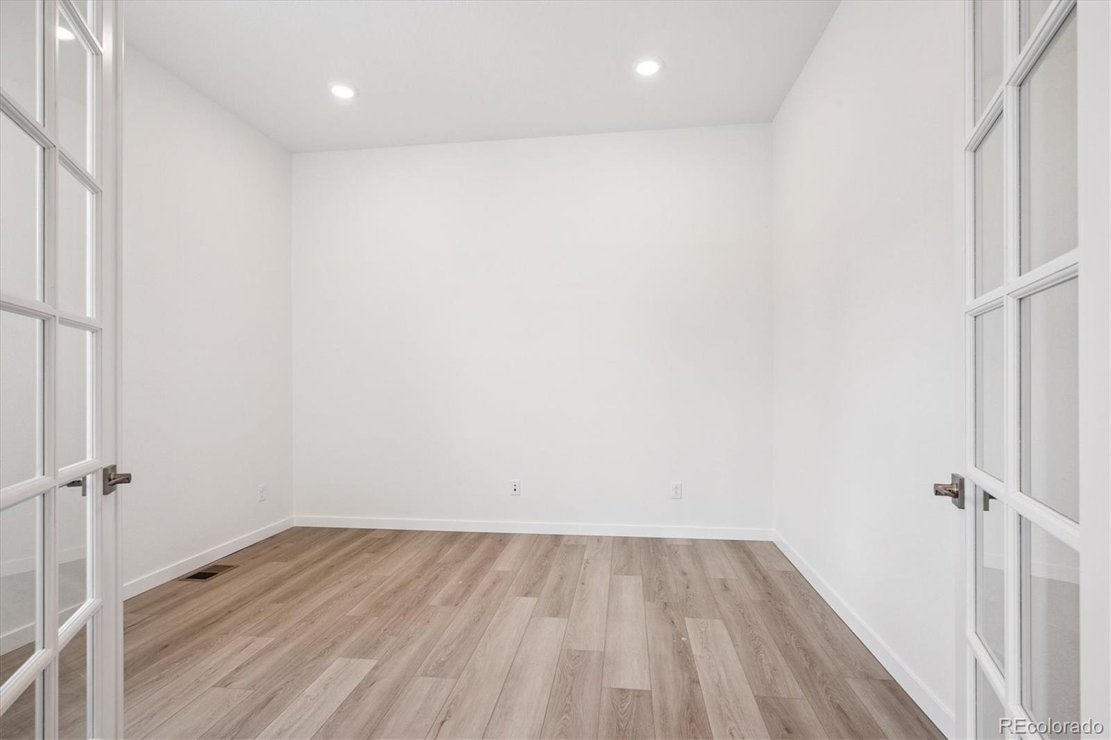 MLS Image #3 for 9197  ironwood street,highlands ranch, Colorado