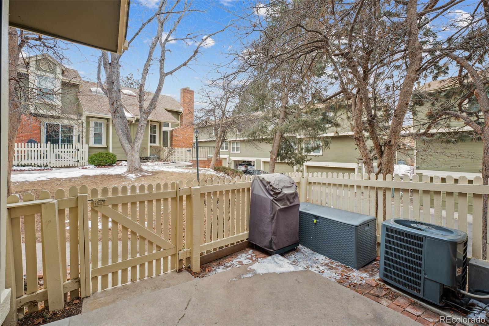 MLS Image #6 for 2003 s helena street,aurora, Colorado