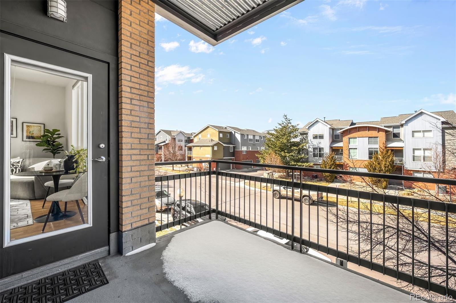 MLS Image #15 for 8185 e lowry boulevard,denver, Colorado