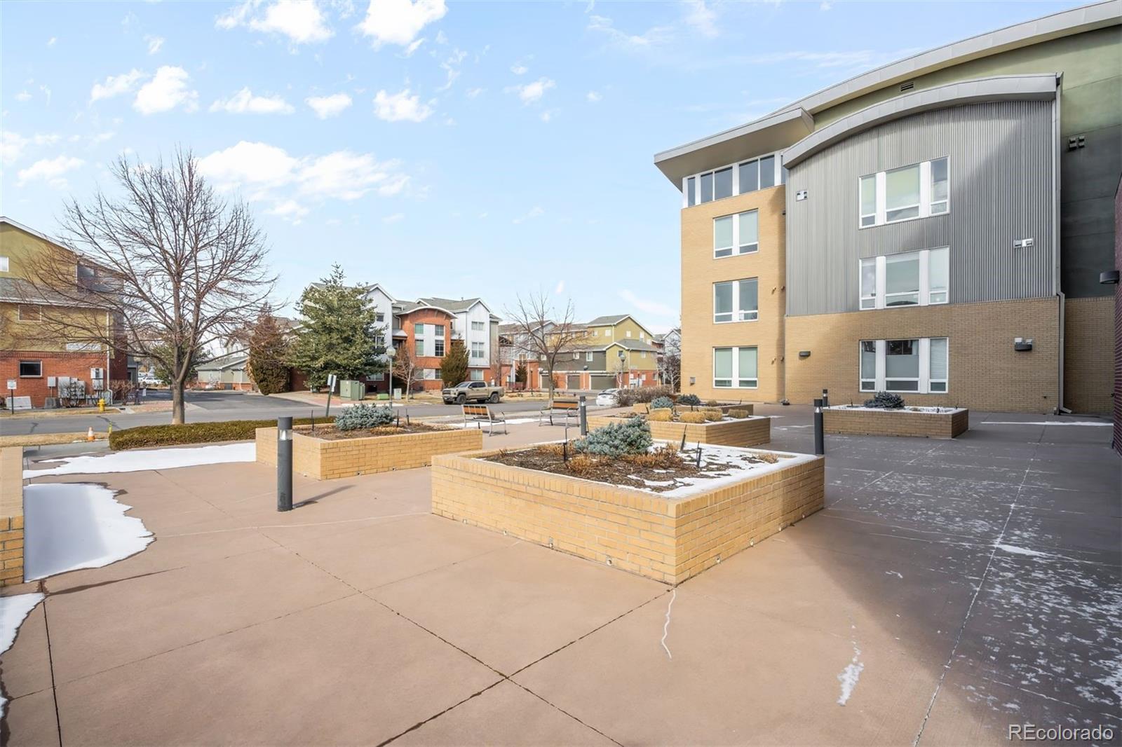 MLS Image #22 for 8185 e lowry boulevard,denver, Colorado