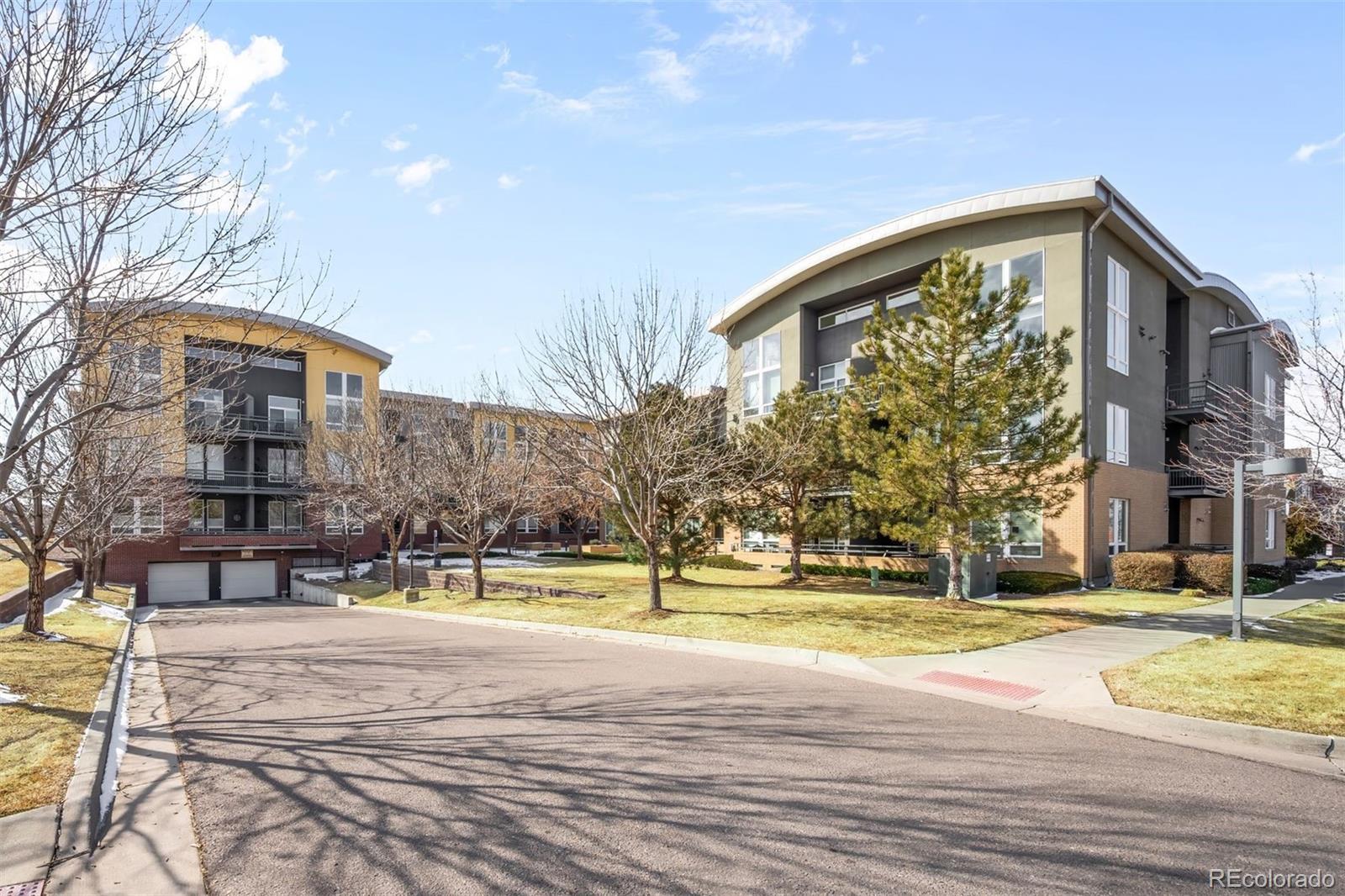 MLS Image #23 for 8185 e lowry boulevard,denver, Colorado