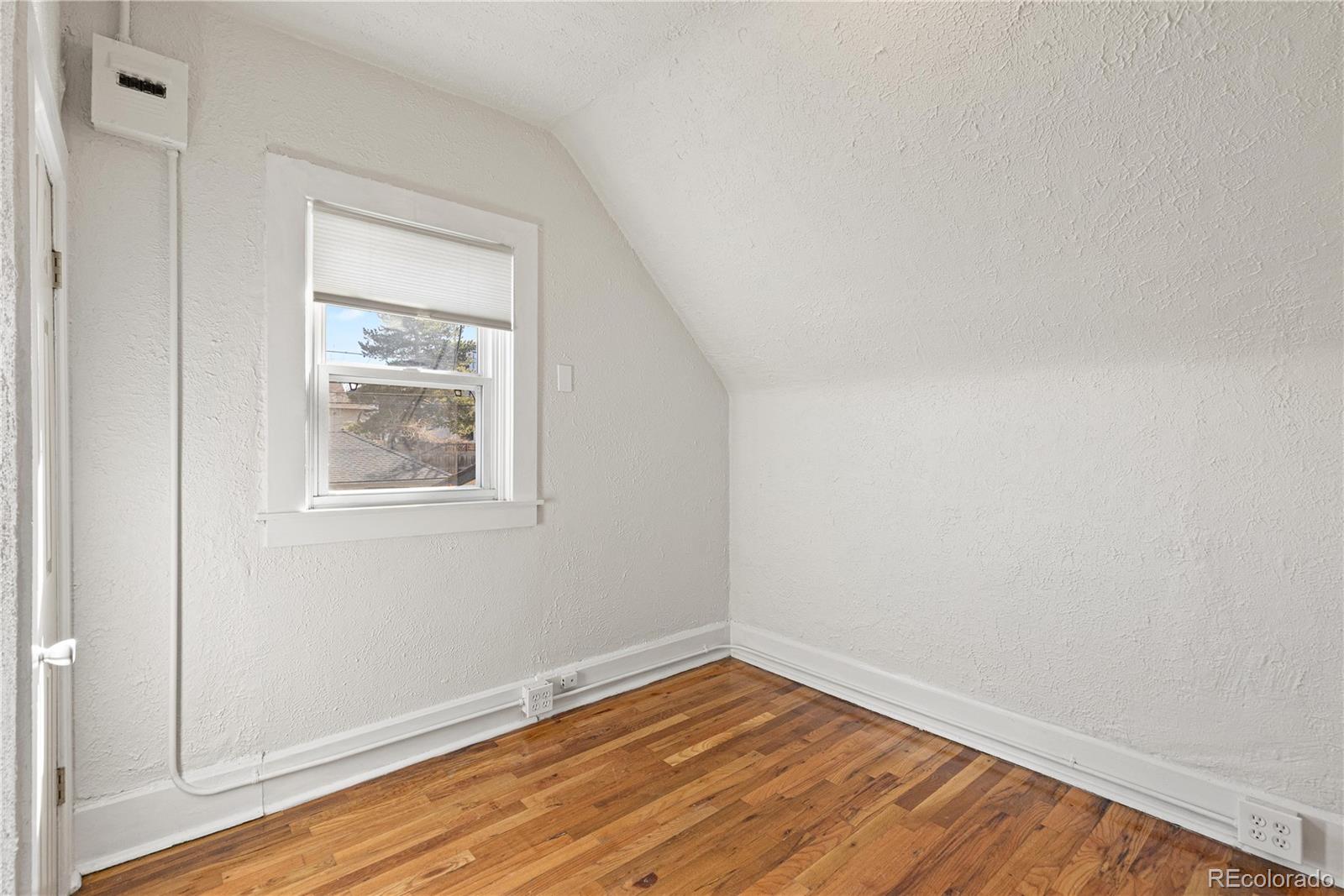 MLS Image #36 for 858 s emerson street,denver, Colorado