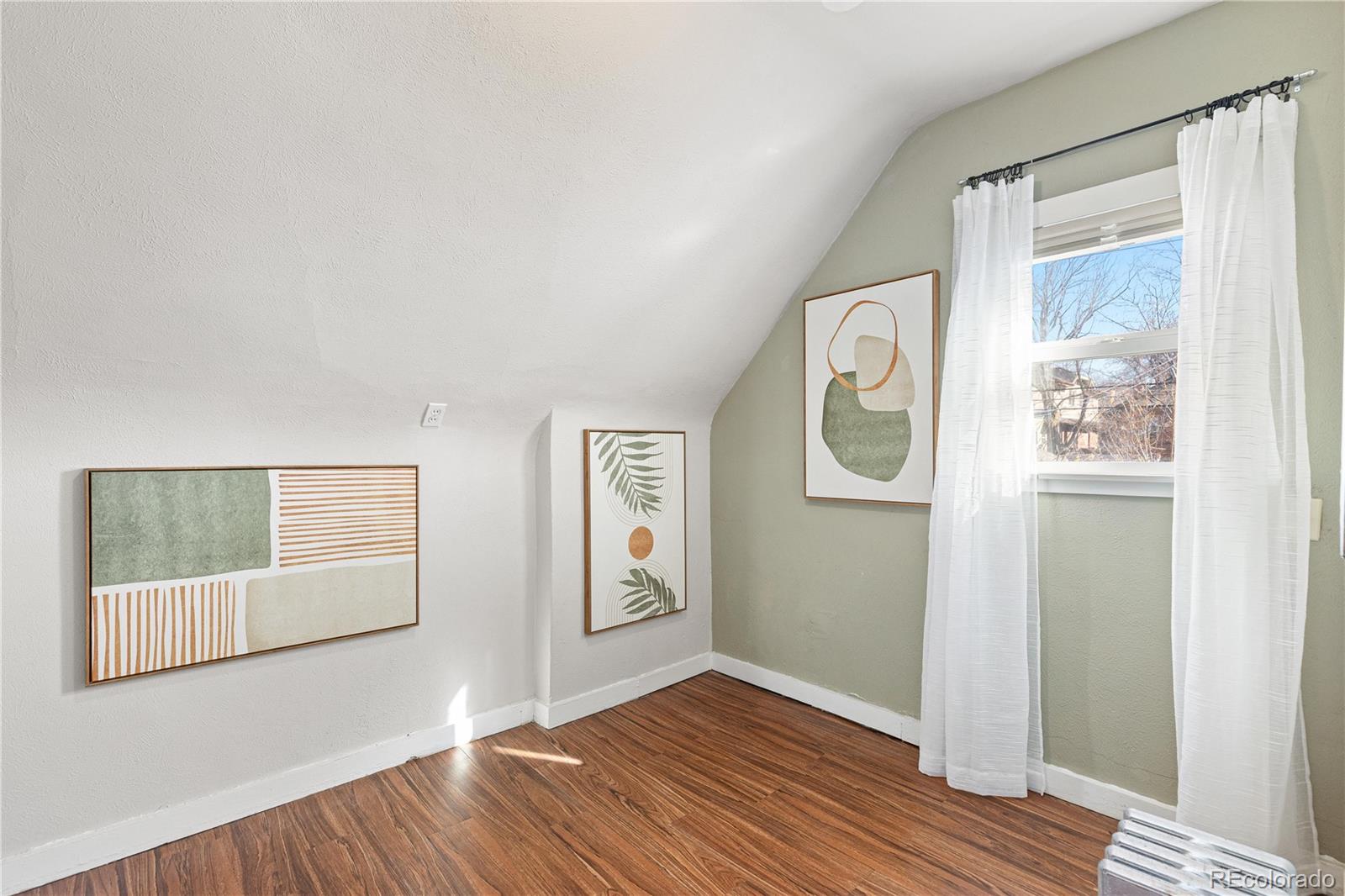 MLS Image #38 for 858 s emerson street,denver, Colorado