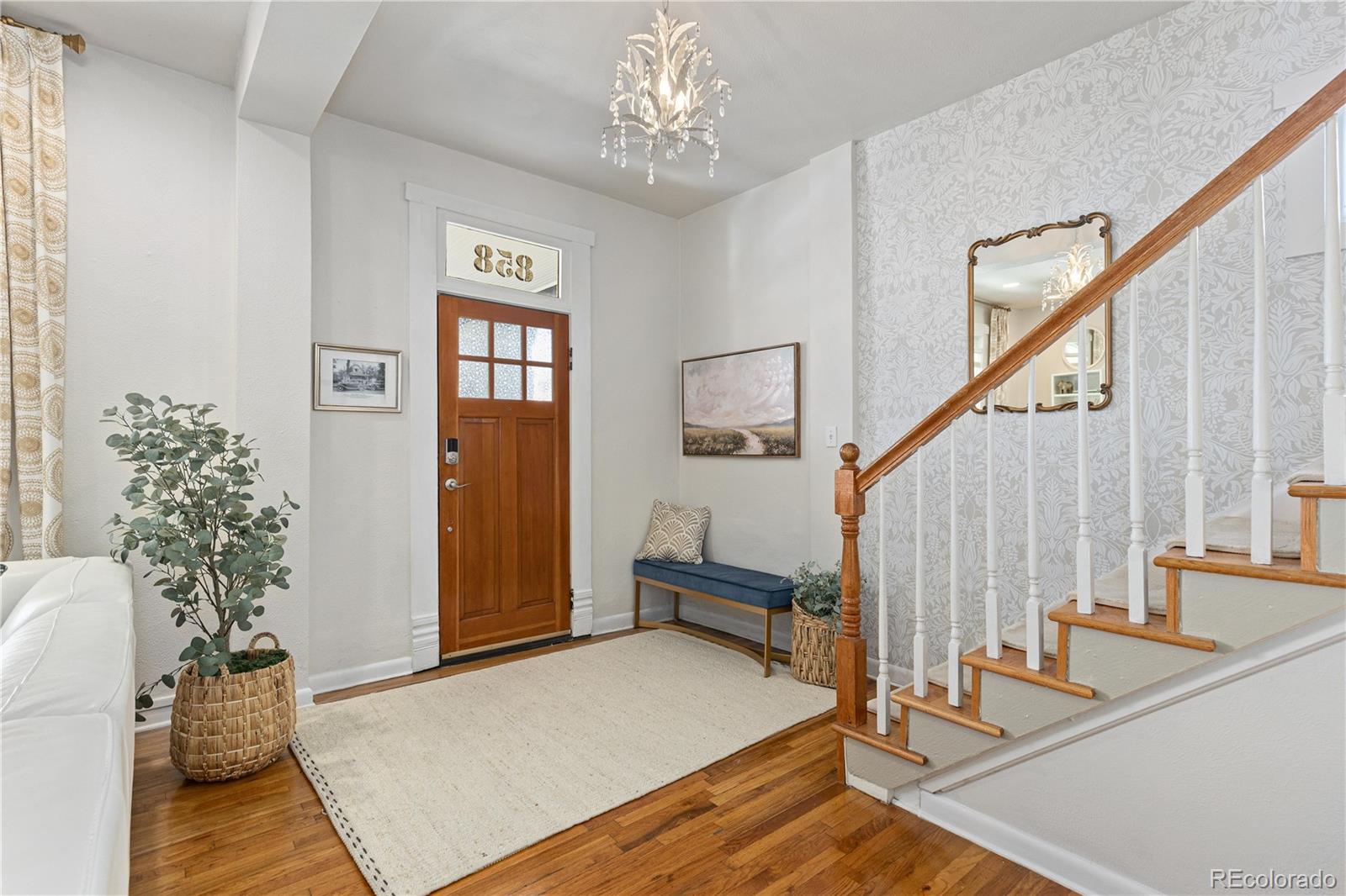 MLS Image #4 for 858 s emerson street,denver, Colorado