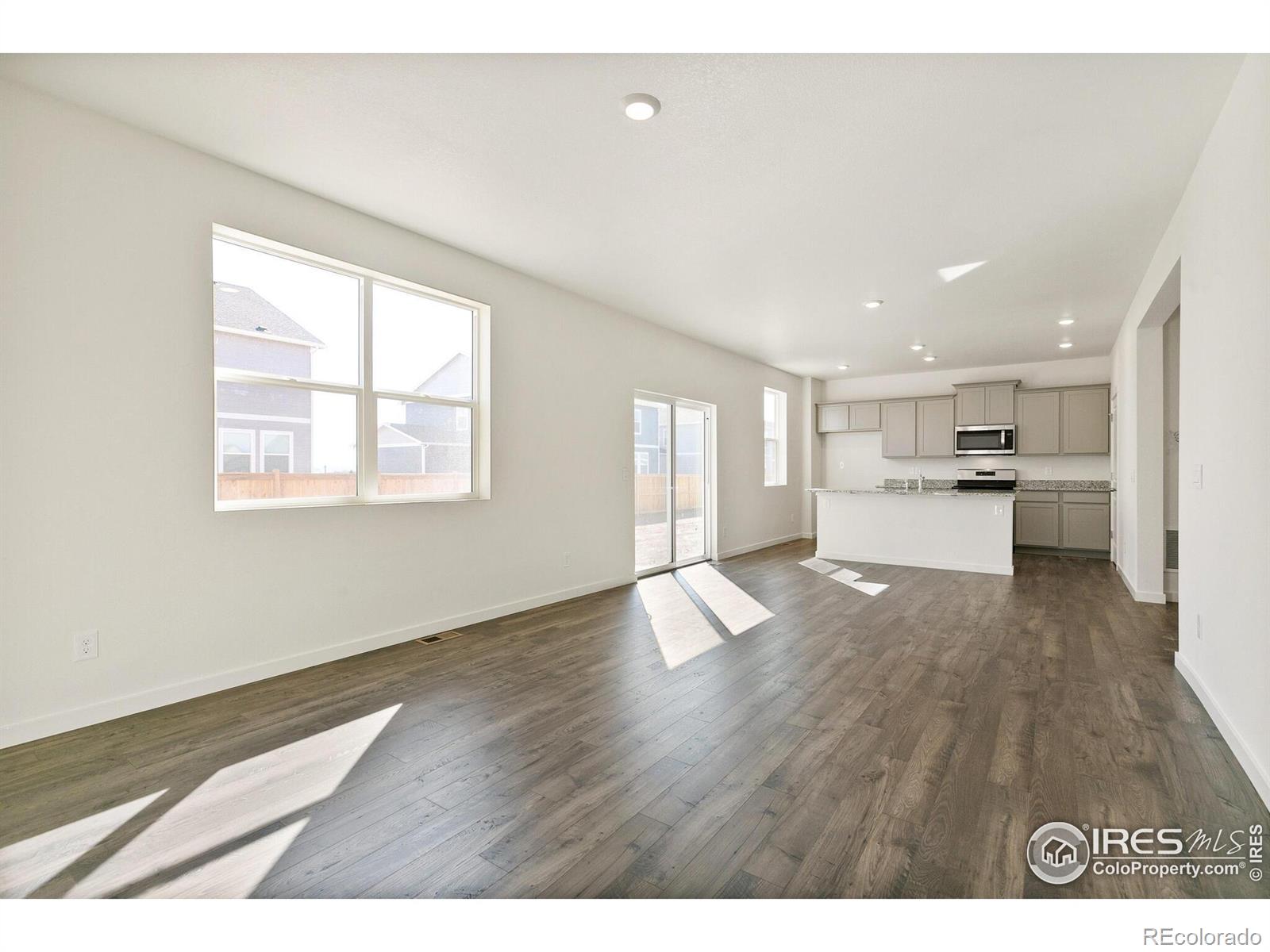 MLS Image #10 for 4107  marble drive,mead, Colorado