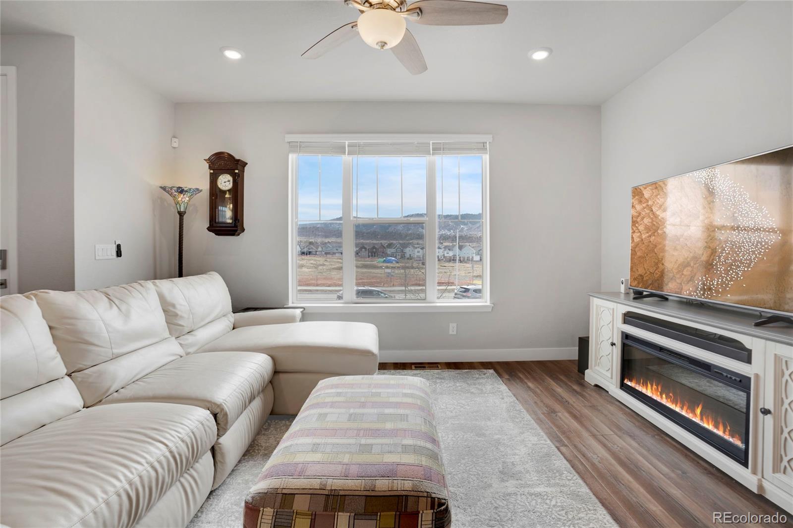 MLS Image #13 for 8211  monte vista circle,littleton, Colorado