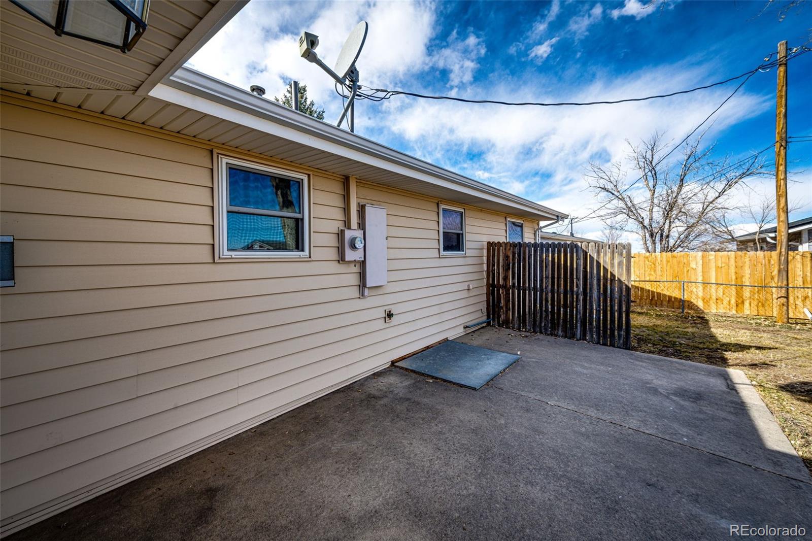 MLS Image #4 for 750  4th street,bennett, Colorado