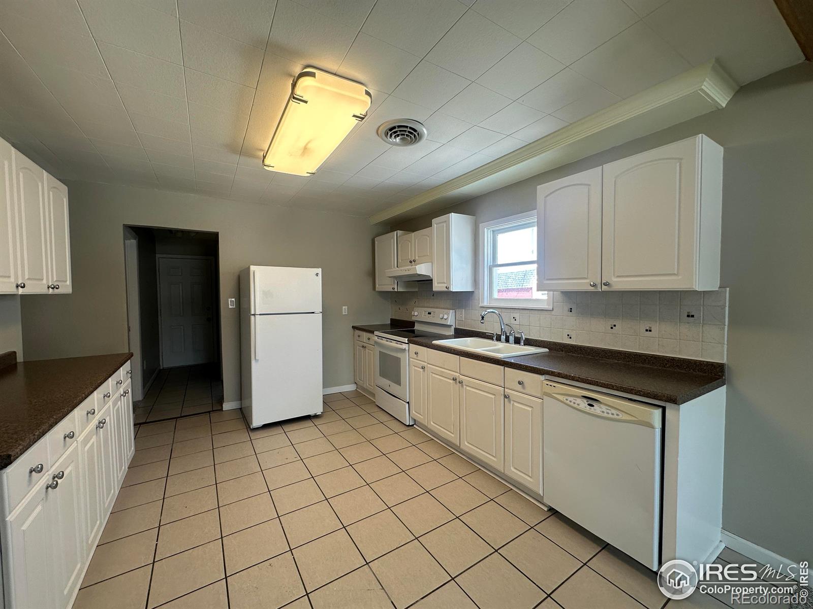 MLS Image #3 for 512  cleveland street,sterling, Colorado