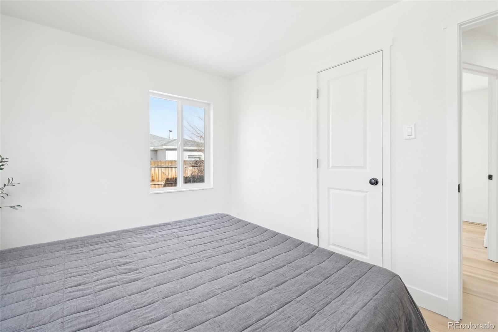 MLS Image #16 for 3630 n saint paul street,denver, Colorado