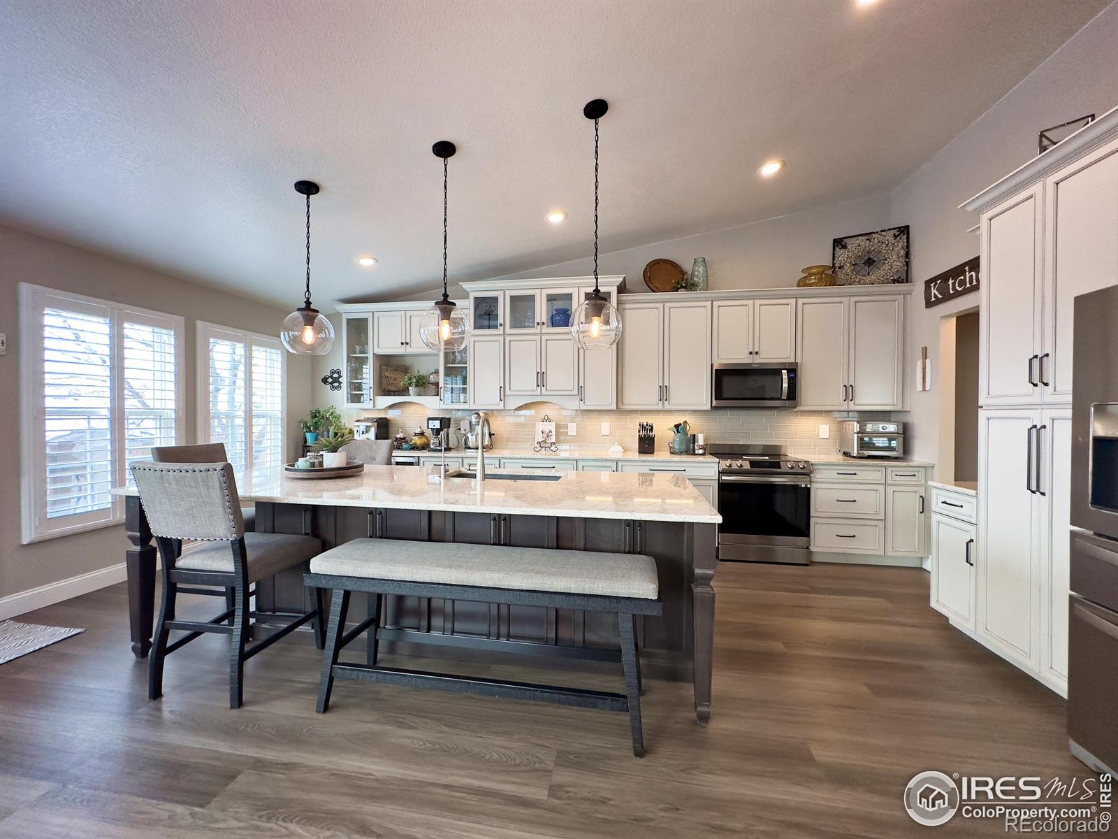 MLS Image #12 for 1143  deercroft court,fort collins, Colorado