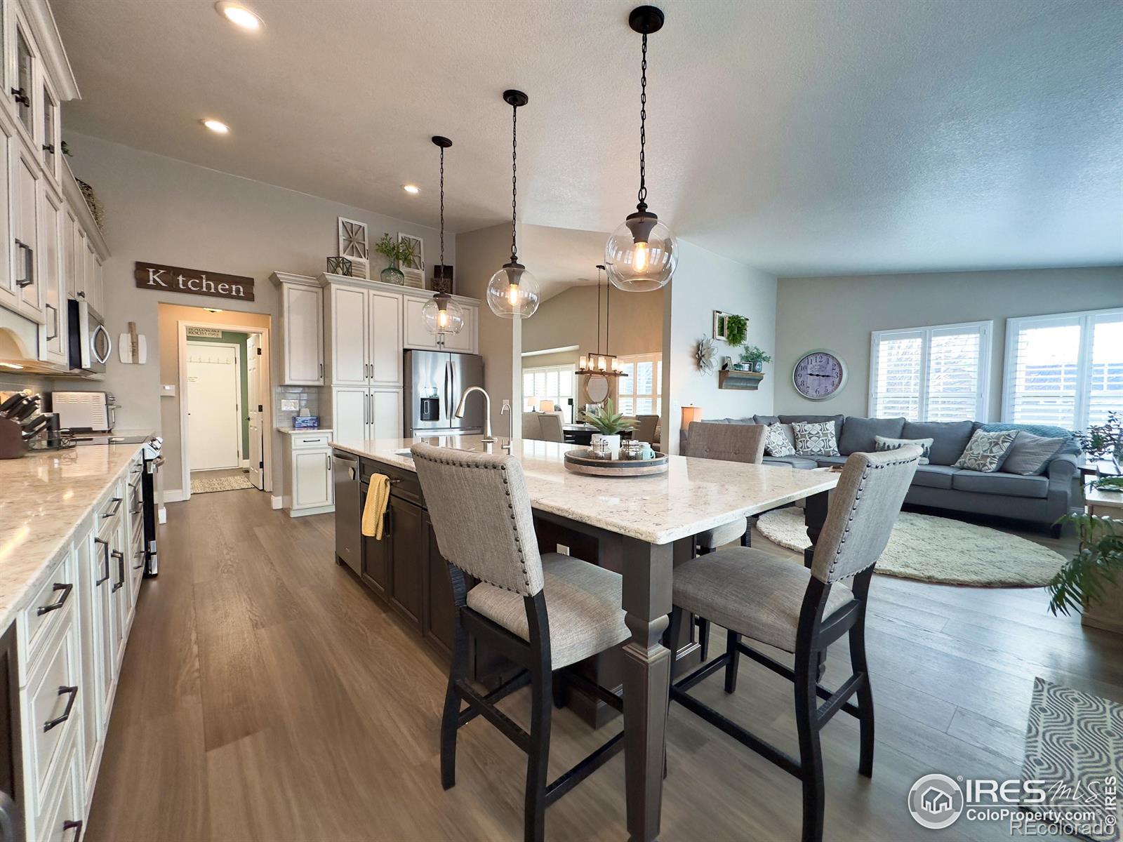 MLS Image #14 for 1143  deercroft court,fort collins, Colorado