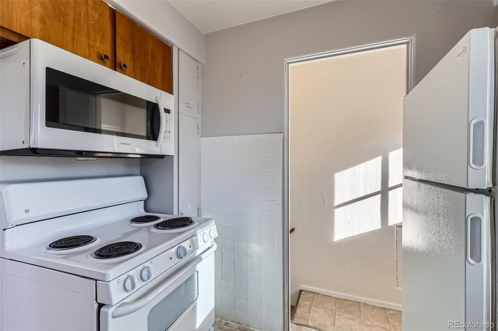 MLS Image #22 for 2675 n saint paul street,denver, Colorado