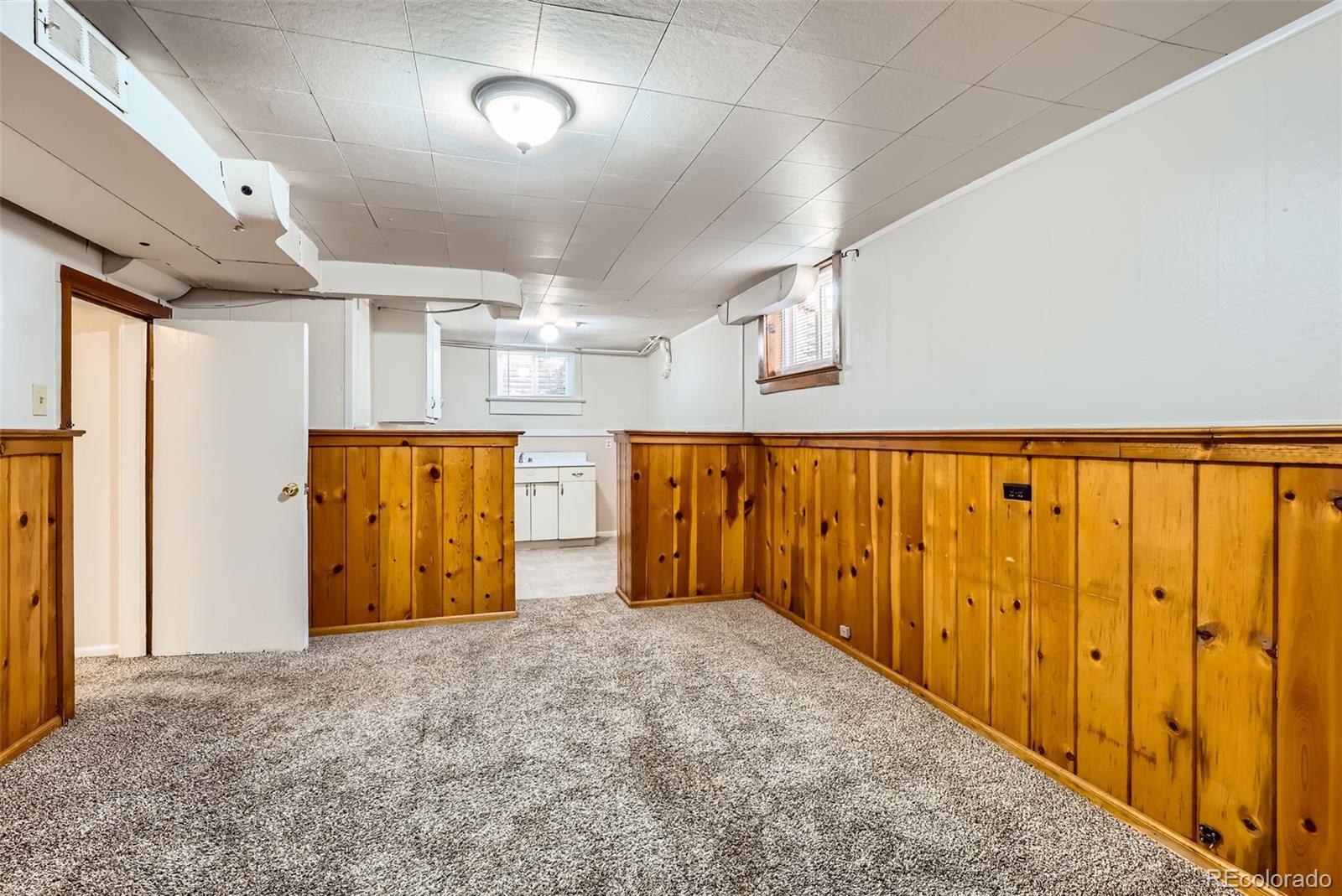 MLS Image #28 for 2675 n saint paul street,denver, Colorado