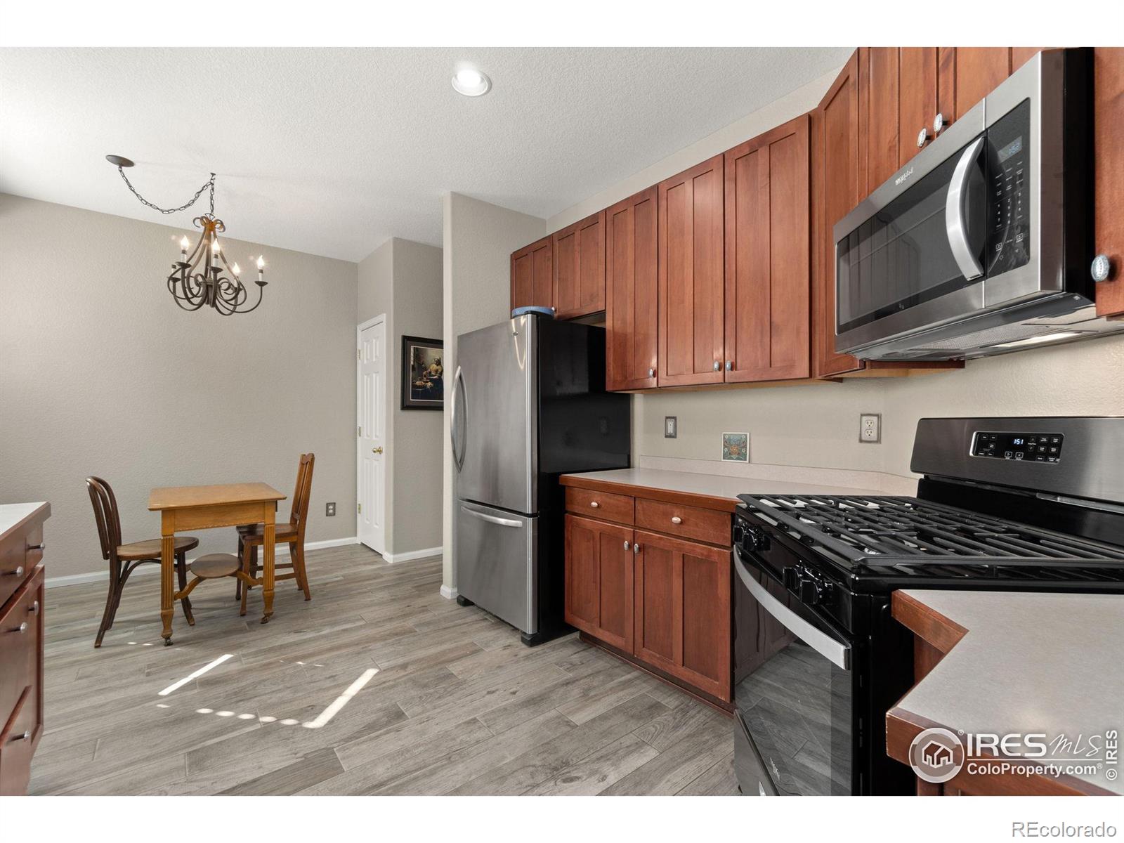 MLS Image #12 for 13832  legend way,broomfield, Colorado