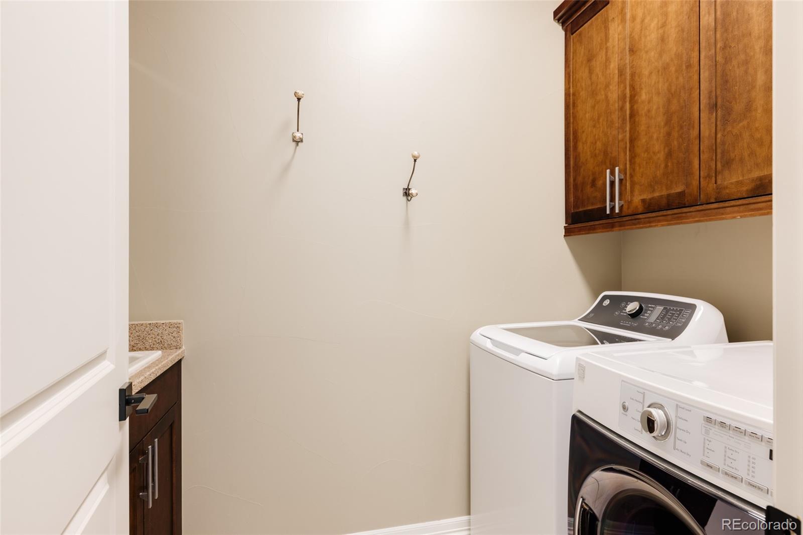 MLS Image #28 for 8806 e 35th avenue,denver, Colorado