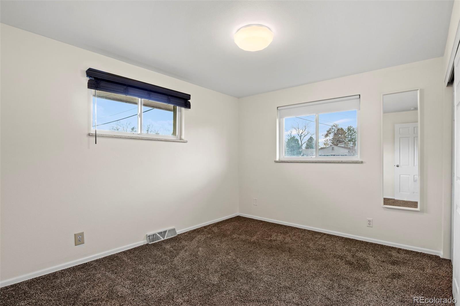 MLS Image #18 for 2415 e maplewood avenue,centennial, Colorado