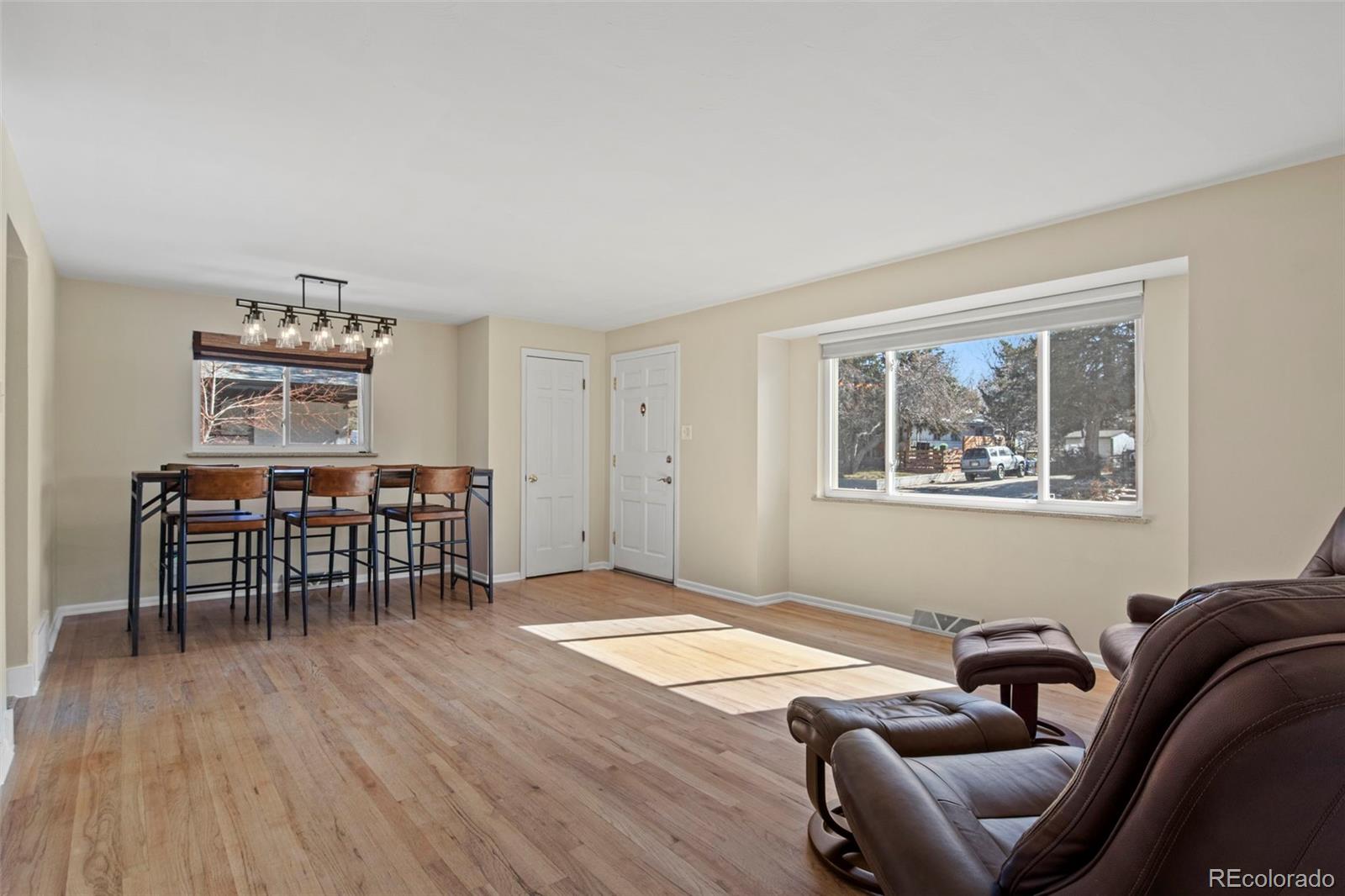 MLS Image #8 for 2415 e maplewood avenue,centennial, Colorado