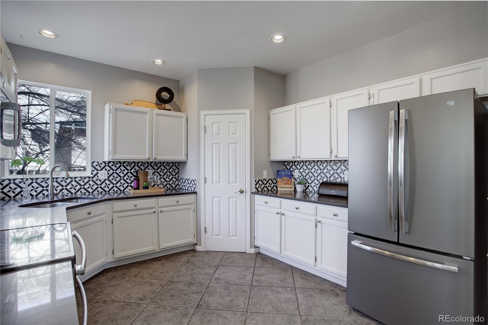 MLS Image #8 for 6527  torrey court,arvada, Colorado