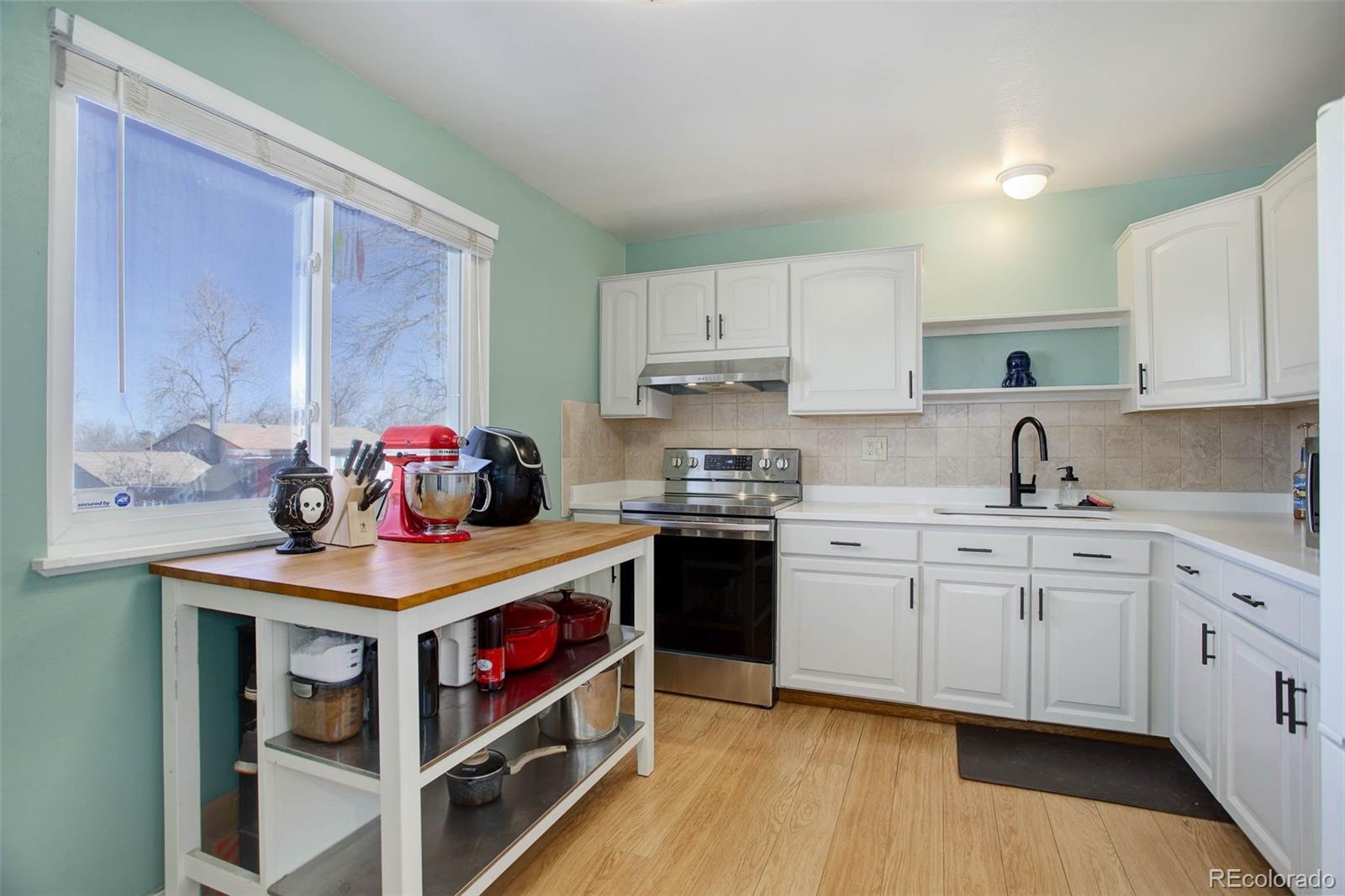 MLS Image #5 for 15541 e cornell avenue,aurora, Colorado