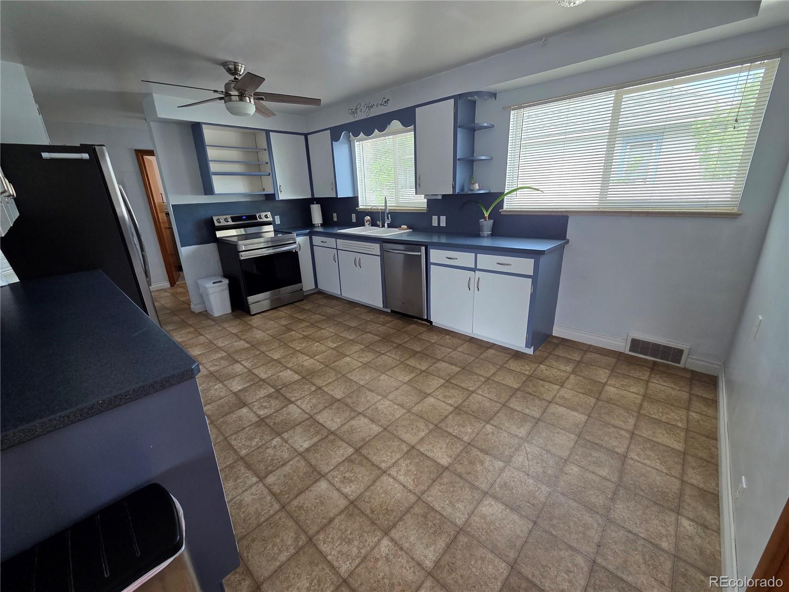 MLS Image #10 for 820  walnut street,julesburg, Colorado
