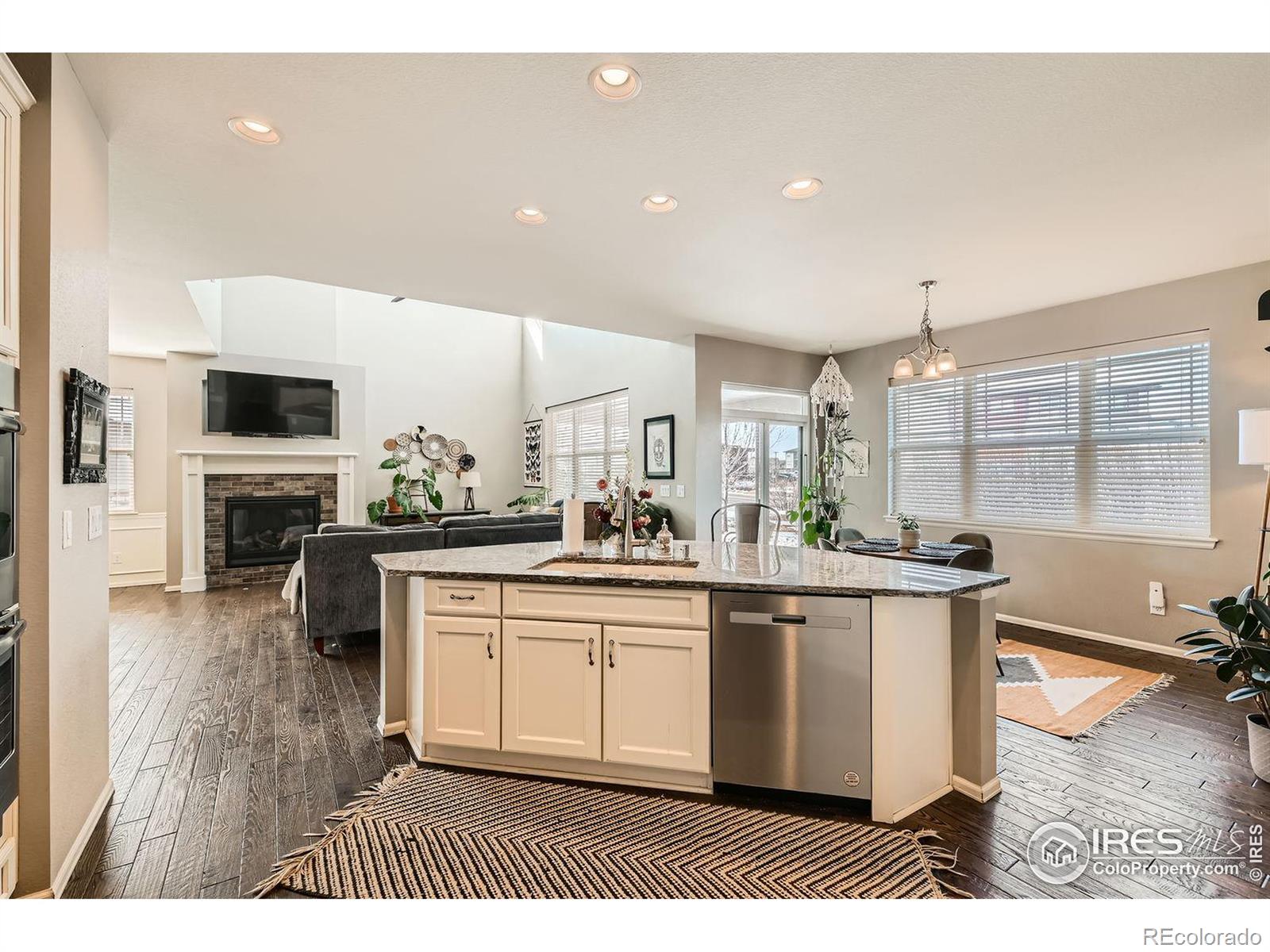 MLS Image #8 for 2289  french circle,longmont, Colorado