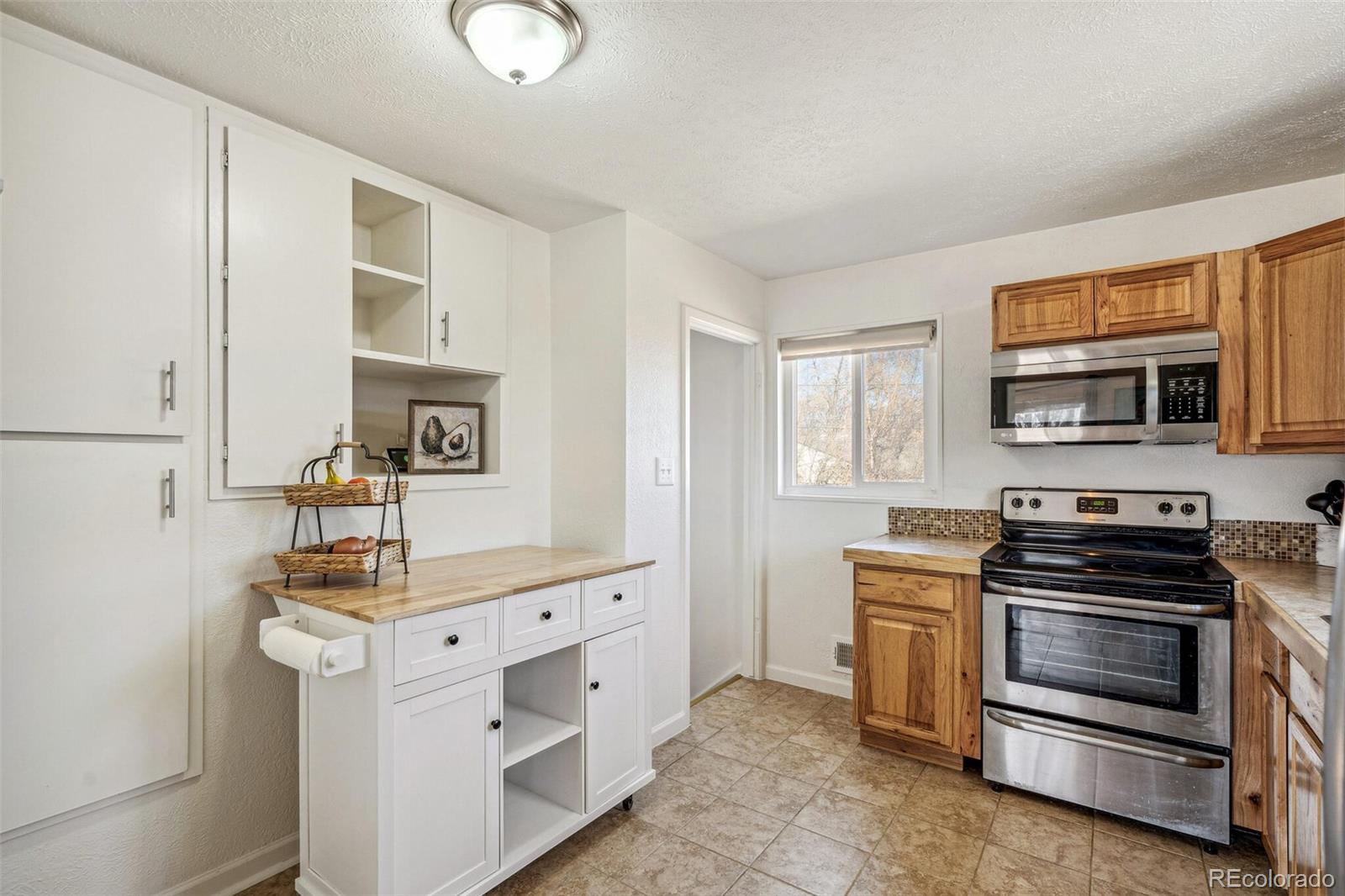 MLS Image #5 for 11052  rosalie drive,northglenn, Colorado