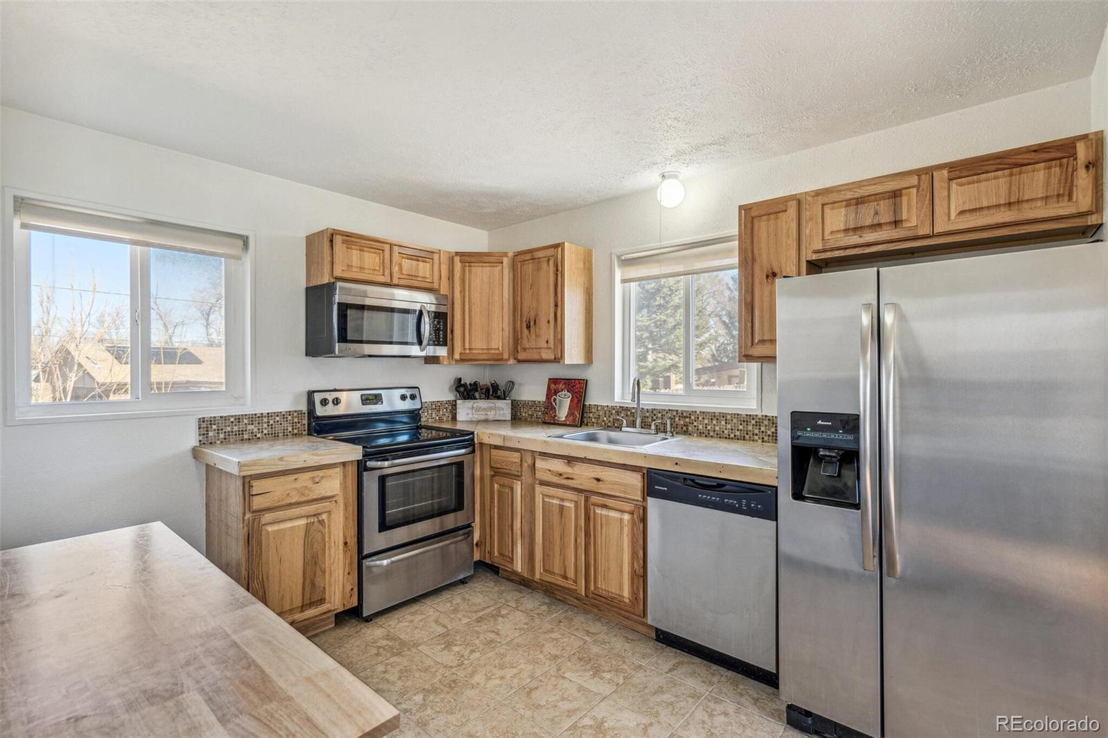 MLS Image #7 for 11052  rosalie drive,northglenn, Colorado