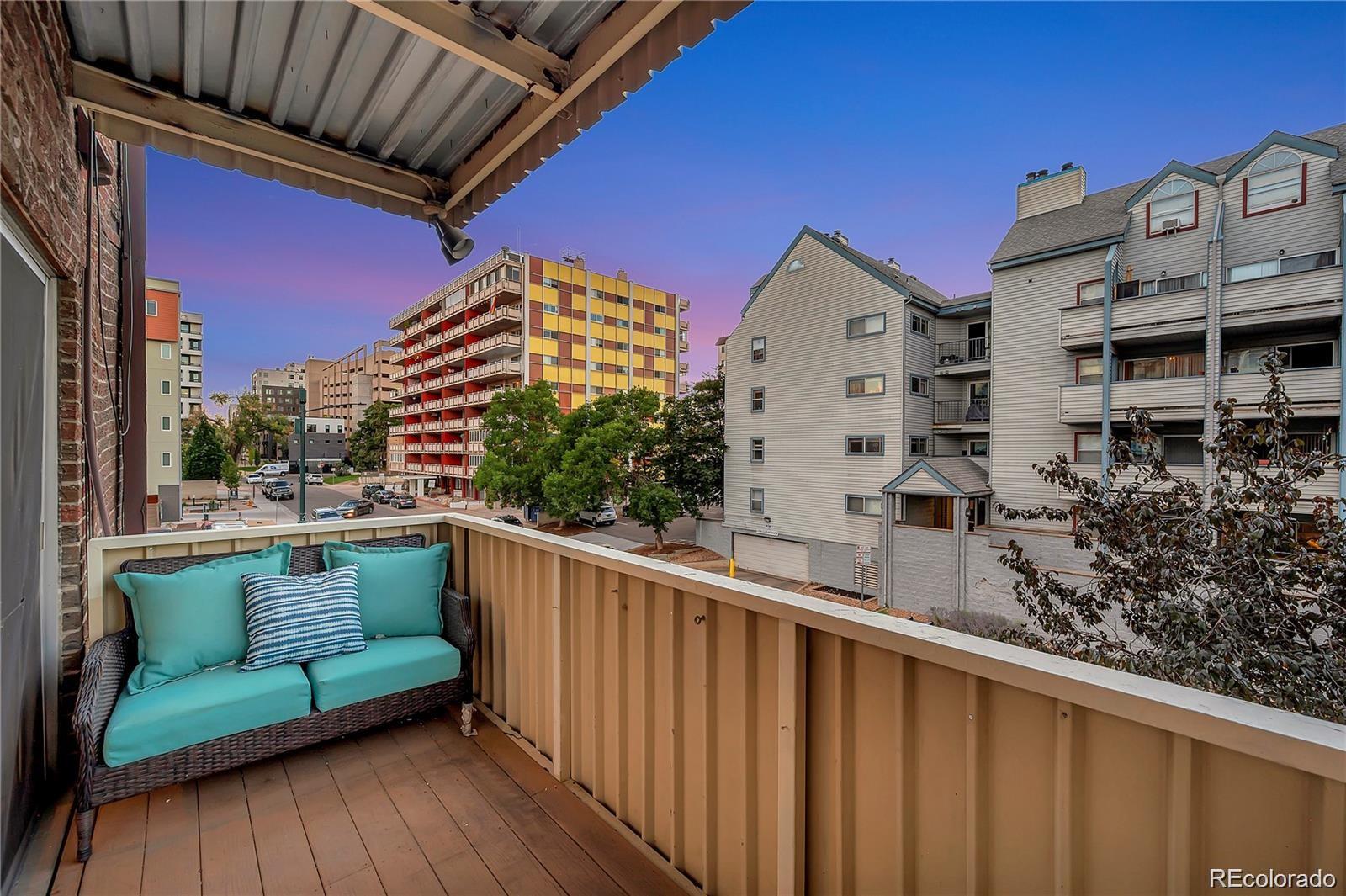 MLS Image #12 for 4110  hale parkway parkway,denver, Colorado