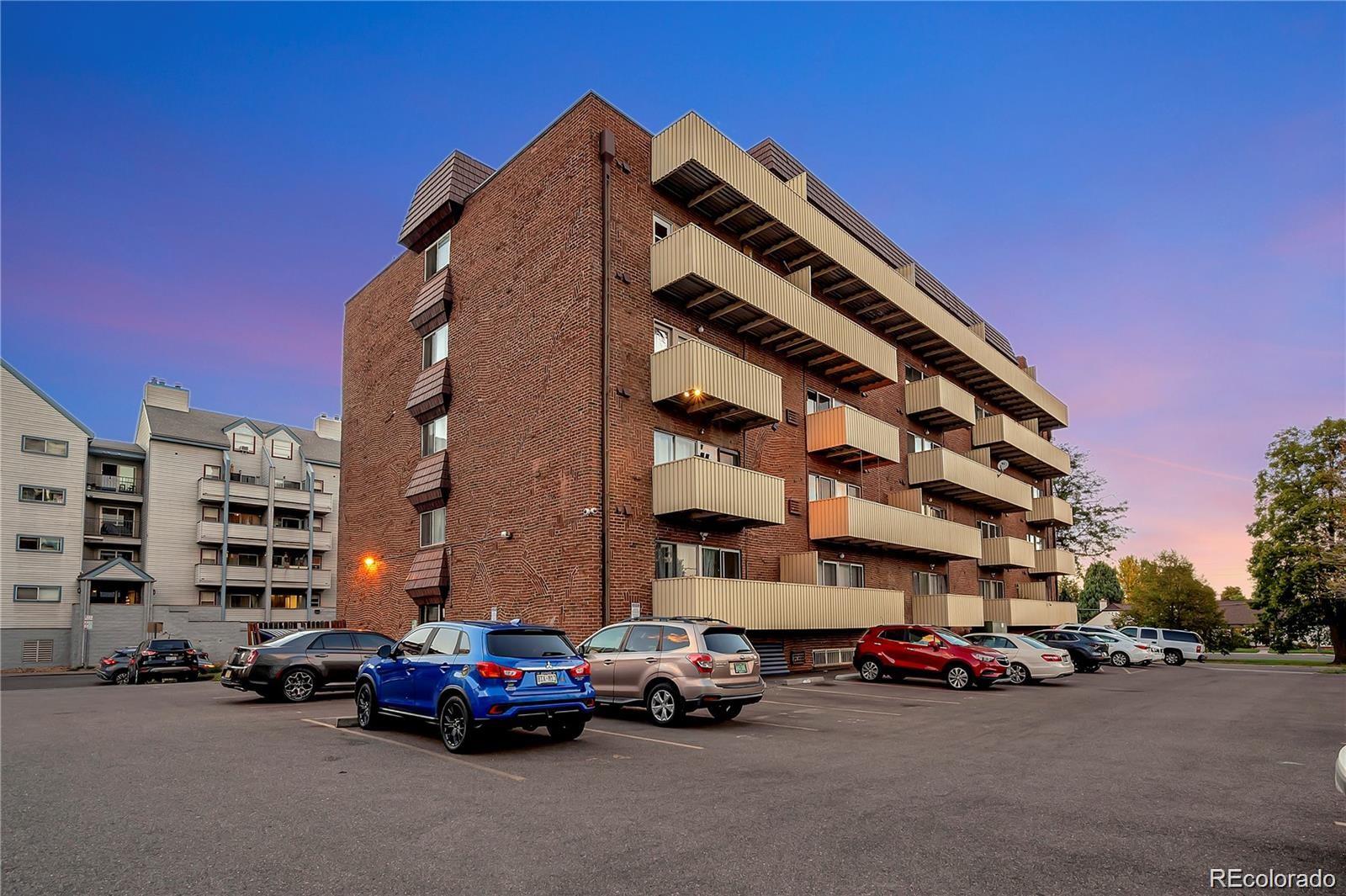 MLS Image #14 for 4110  hale parkway parkway,denver, Colorado