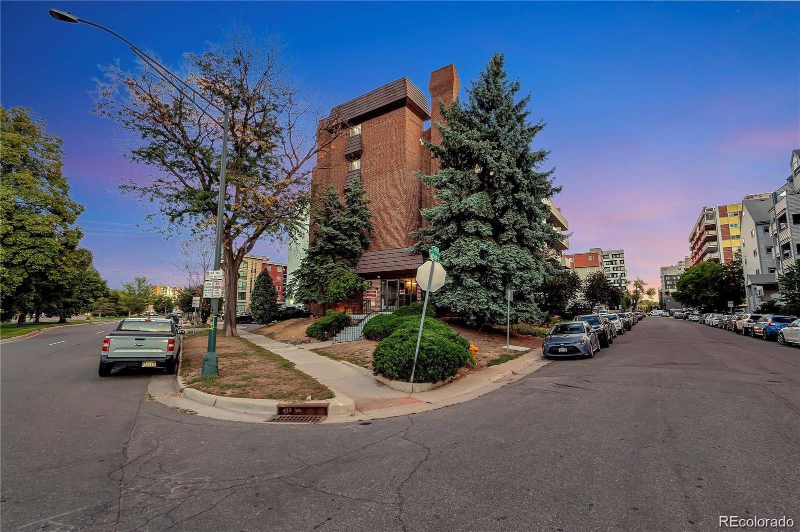 MLS Image #15 for 4110  hale parkway parkway,denver, Colorado