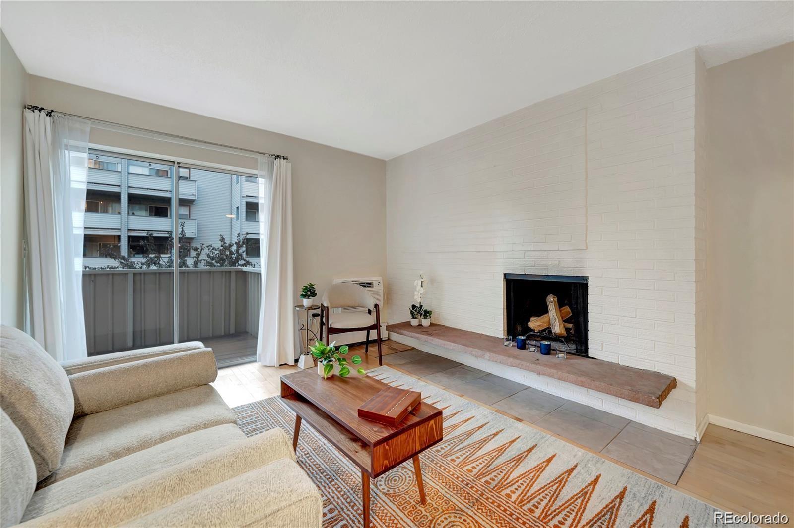 MLS Image #2 for 4110  hale parkway parkway,denver, Colorado